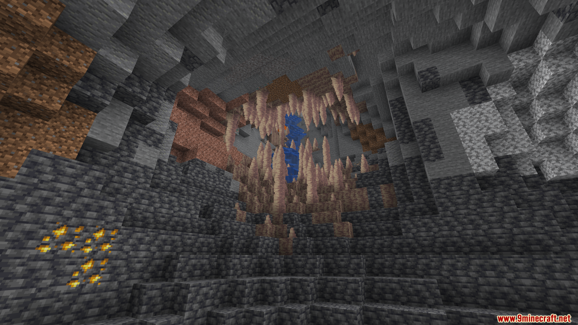 Optimized Fullbright Mod Screenshot 9 Optimized Fullbright Mod provides clear vision inside a dark Minecraft cave