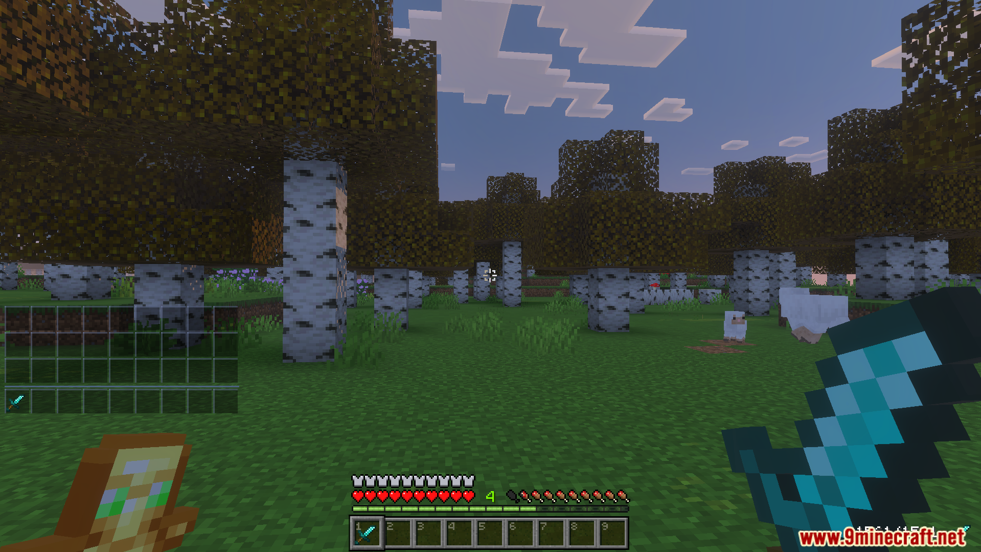 PVP Essentials Texture Pack adds numbered slots to the hotbar in a forest
