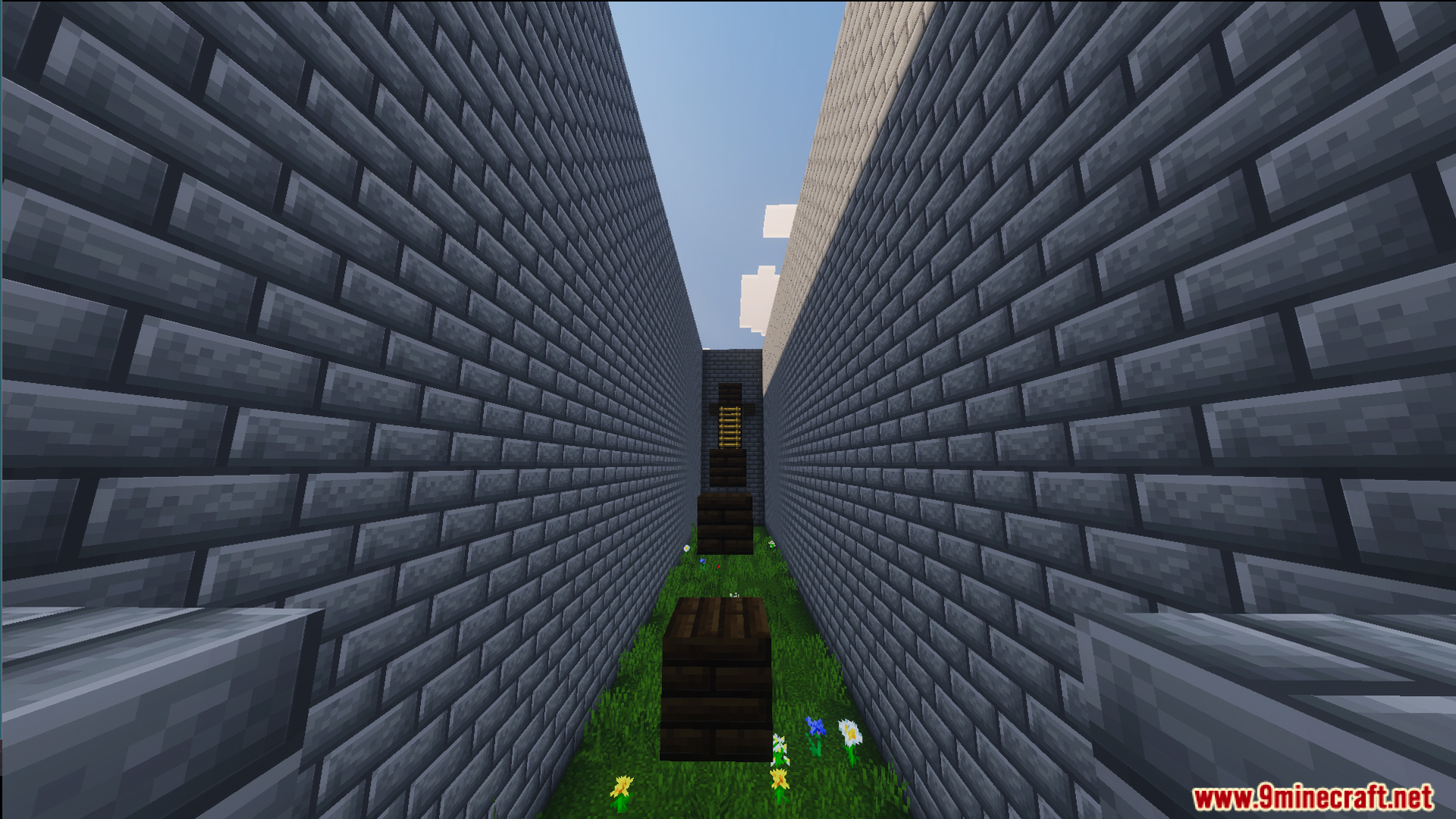 Parkour with levals Map features easy jumps inside a narrow stone corridor