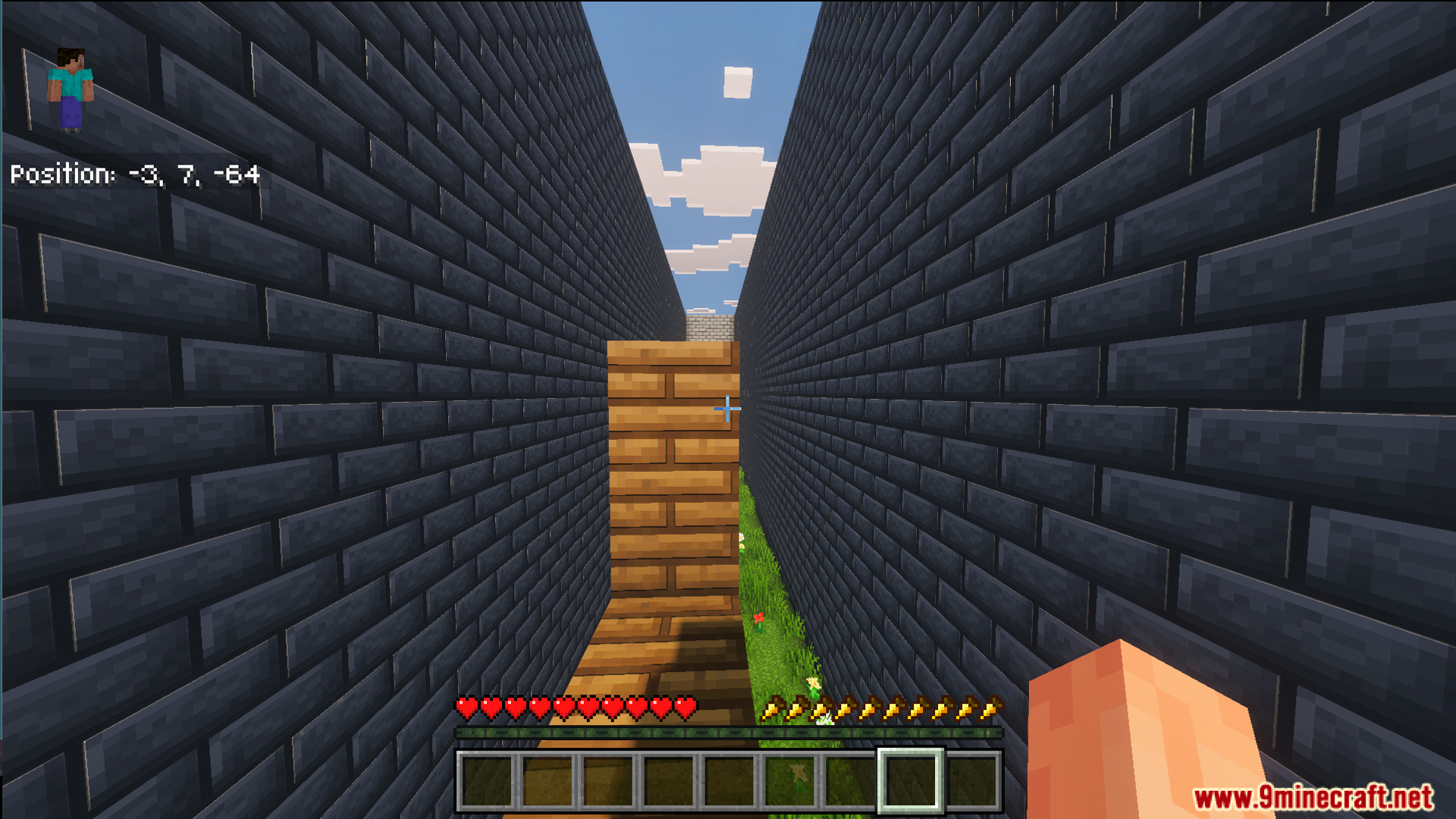 Parkour with levals Map features wooden platforms inside a narrow stone brick corridor