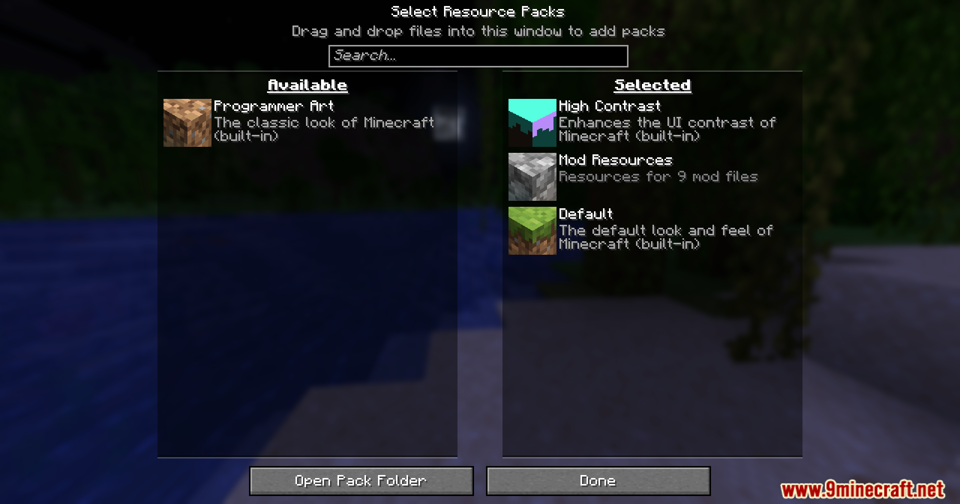 The resource pack selection screen showing available and selected Minecraft packs