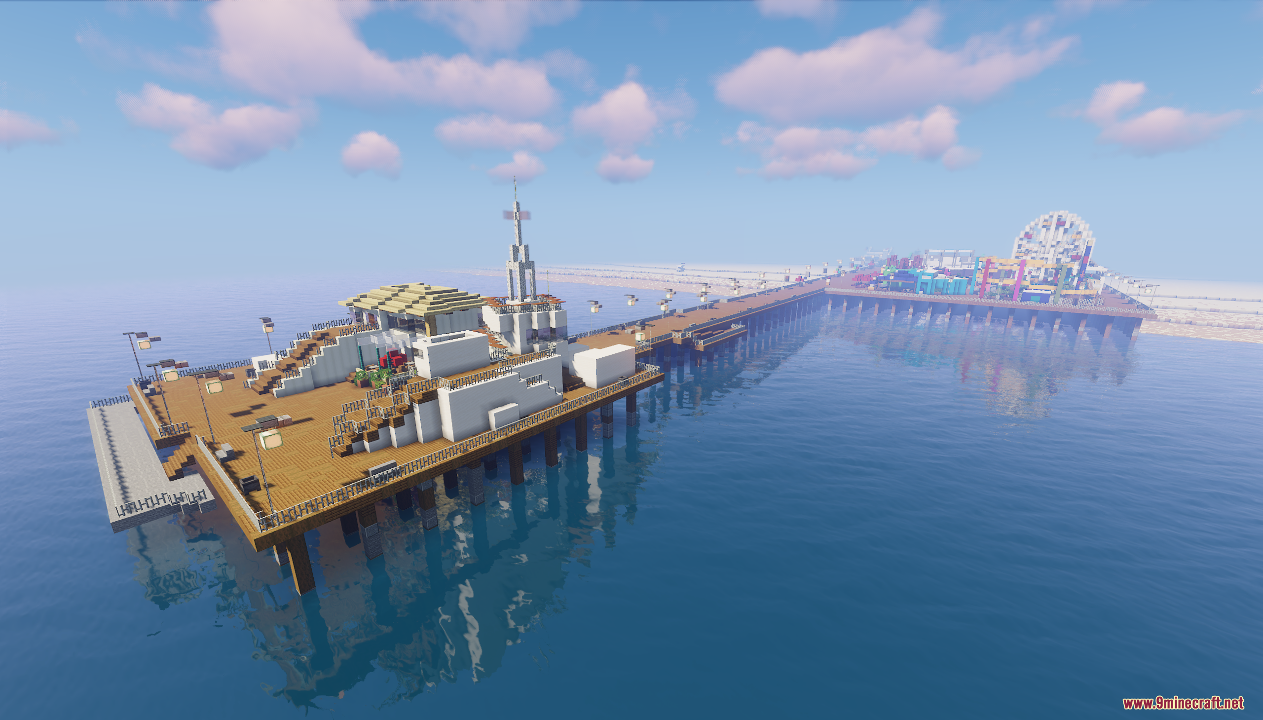 Santa Monica Pier Map Screenshot 1 A recreation of Santa Monica Pier extending over the ocean in Minecraft