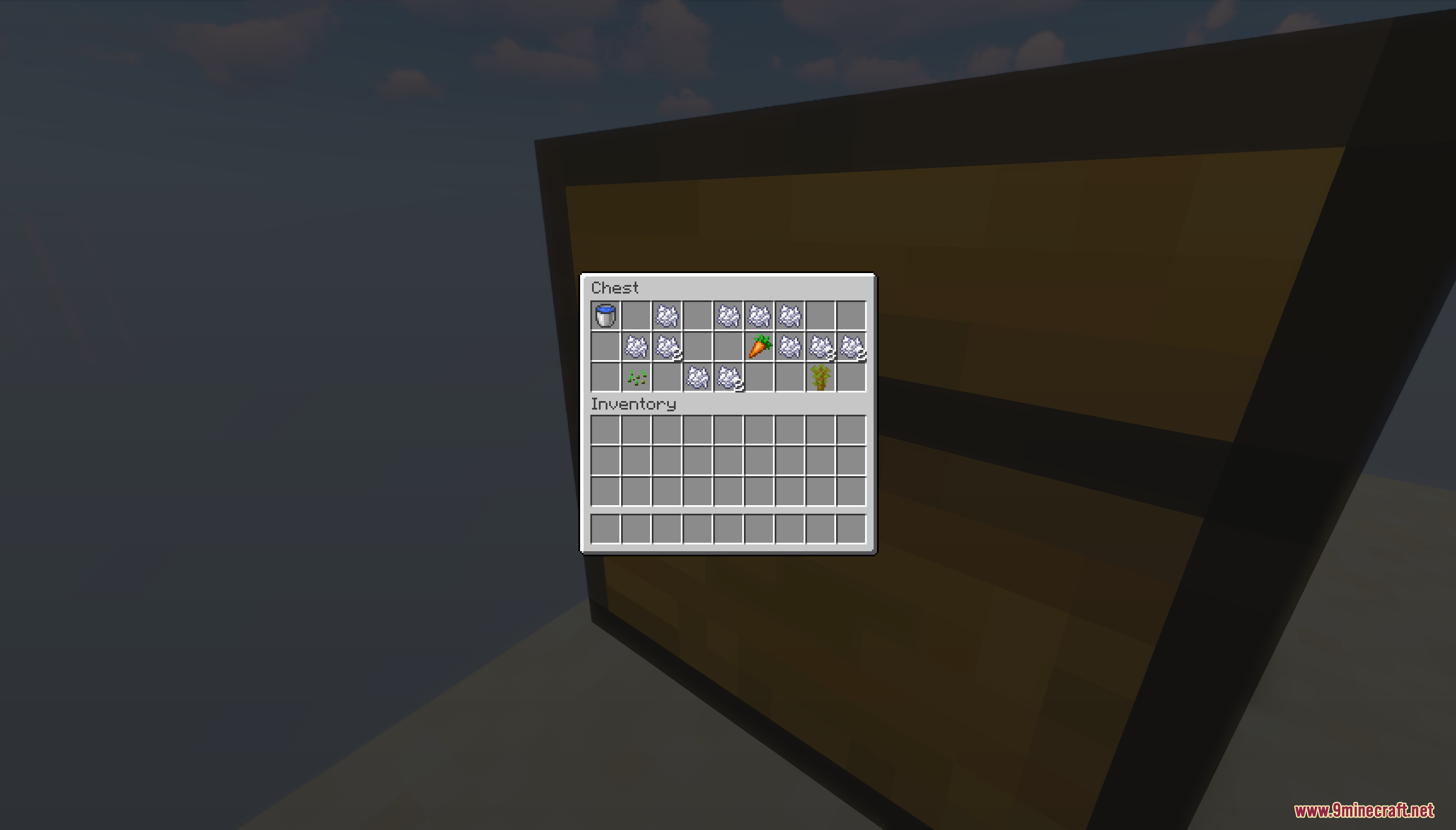 SkyLand Origins Map Screenshot 5 A chest interface showing basic survival items in SkyLand Origins Map