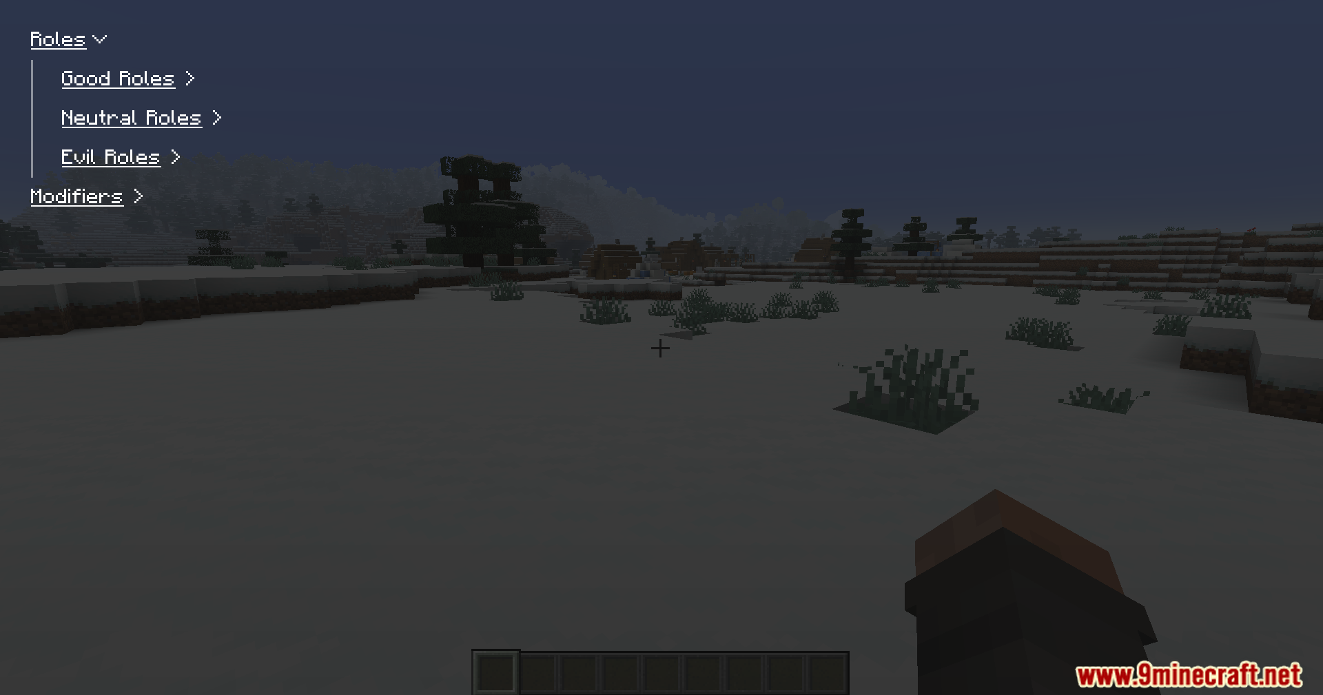 Starry Express Mod Screenshot 2 A player views the role guidebook menu while standing in a snowy biome