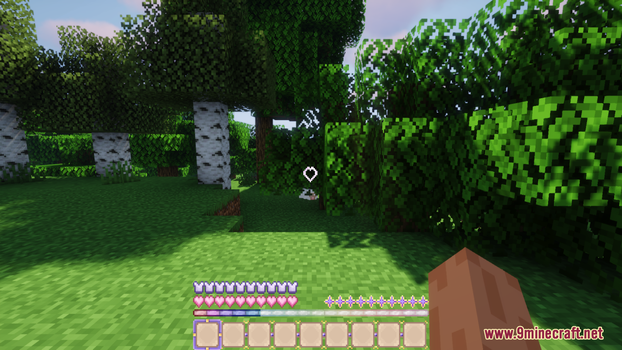 Sweet Sweet HUD Resource Pack Screenshot 6 Player looking at trees through a custom heart shaped crosshair in Minecraft