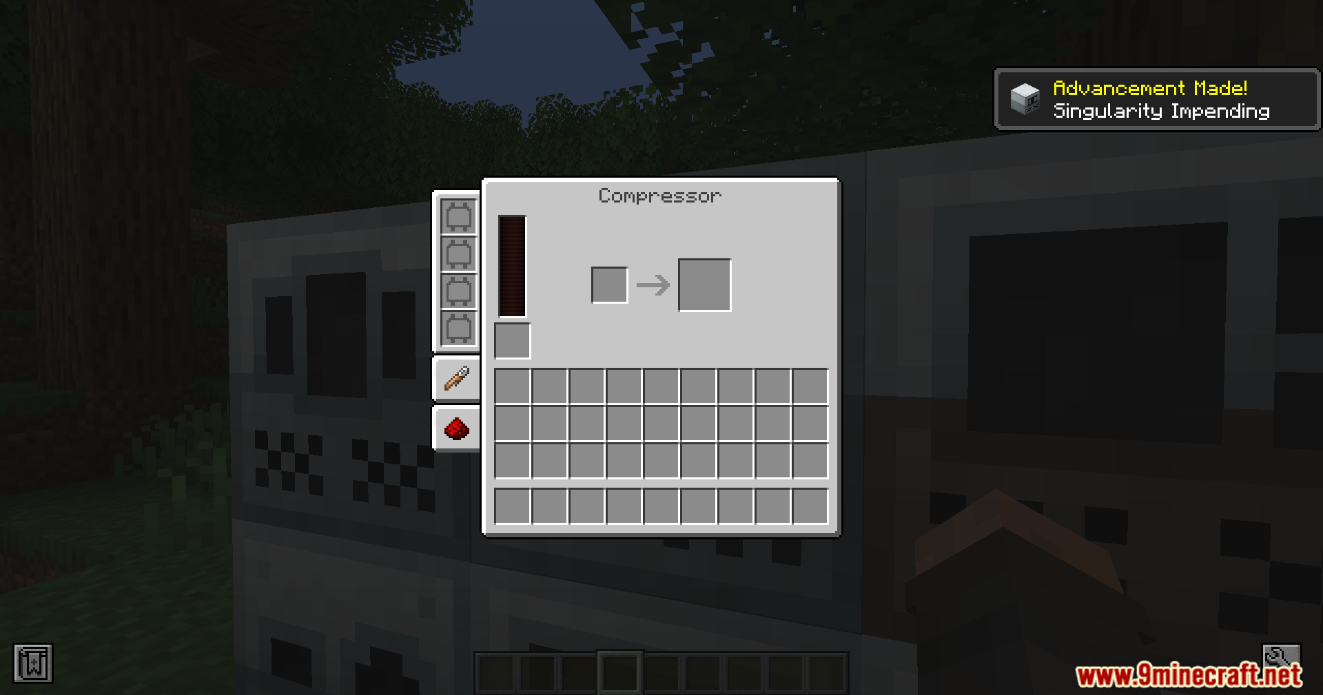 Tech Reborn Mod Screenshot 8 A Compressor machine menu used for processing materials in Minecraft