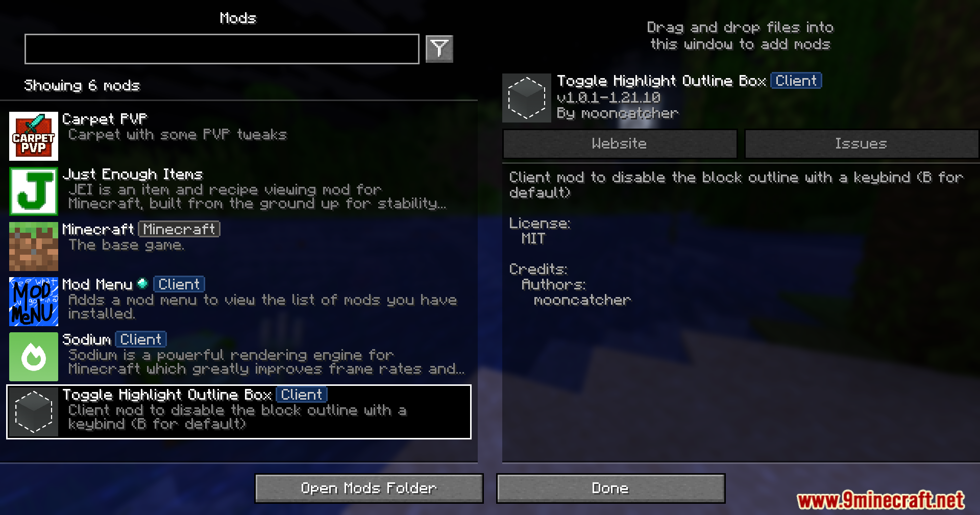 A list of installed Minecraft mods with Toggle Highlight Outline Box highlighted