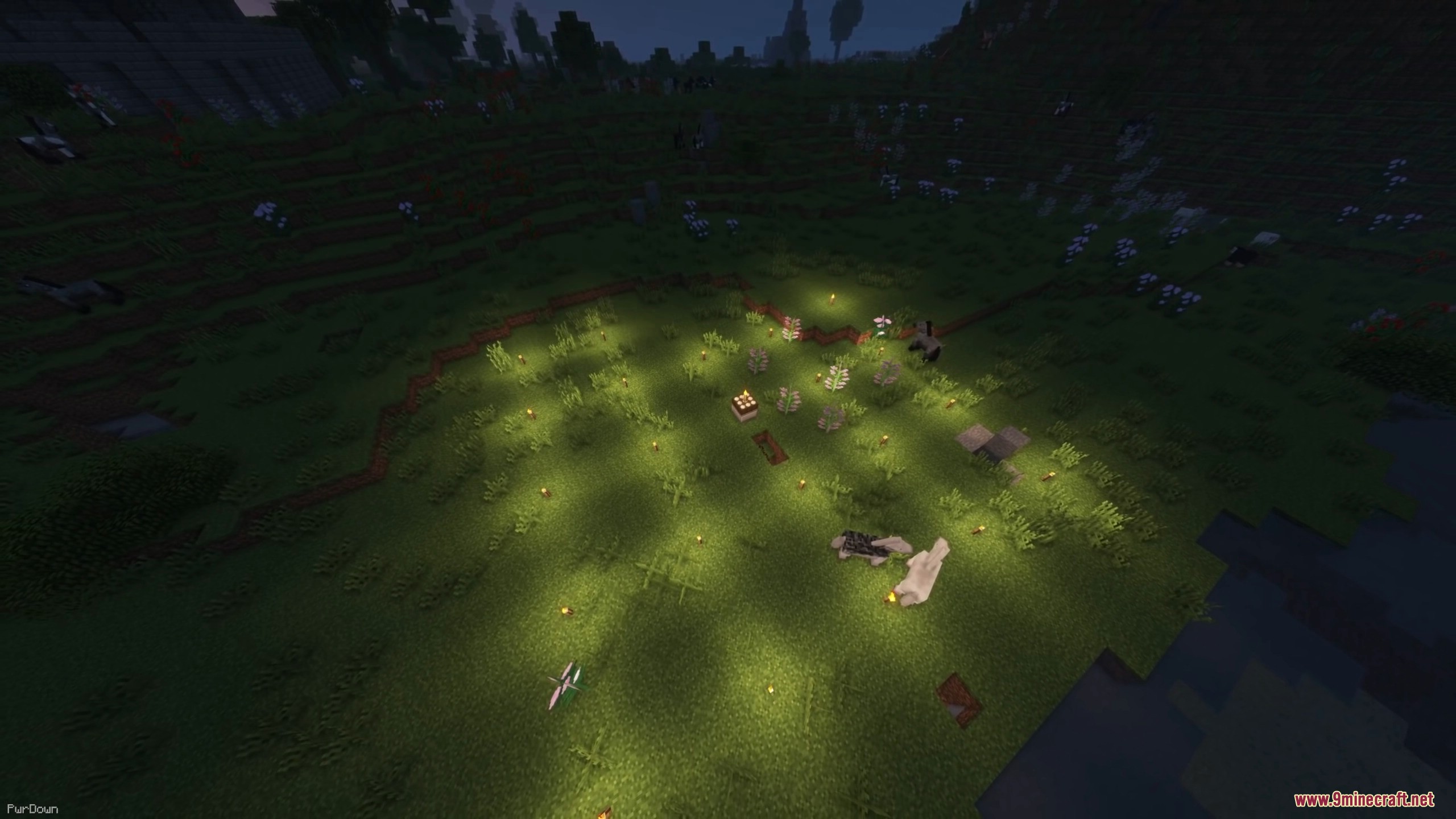 The Feral Flare Lantern automatically placing hidden lights nearby