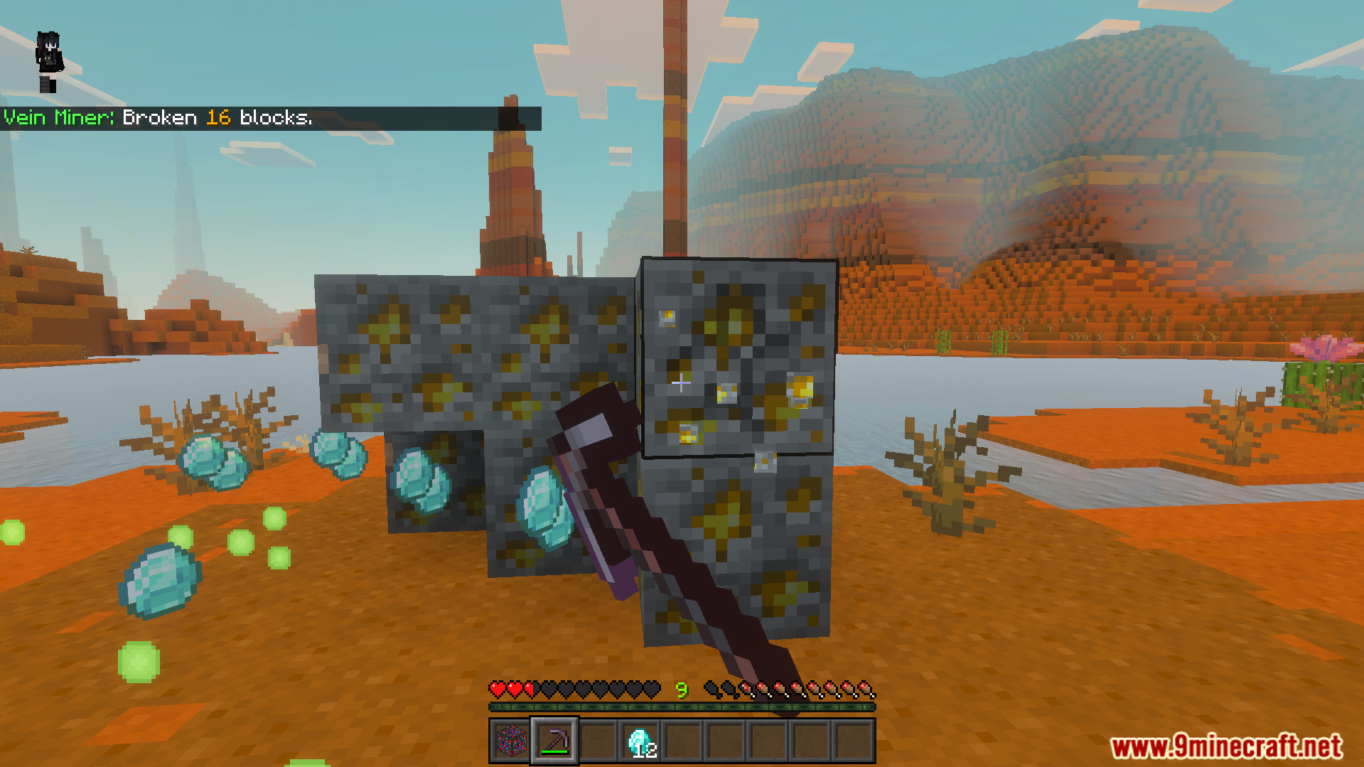 Ultimate Veinminer Addon breaking sixteen connected ore blocks with a single hit