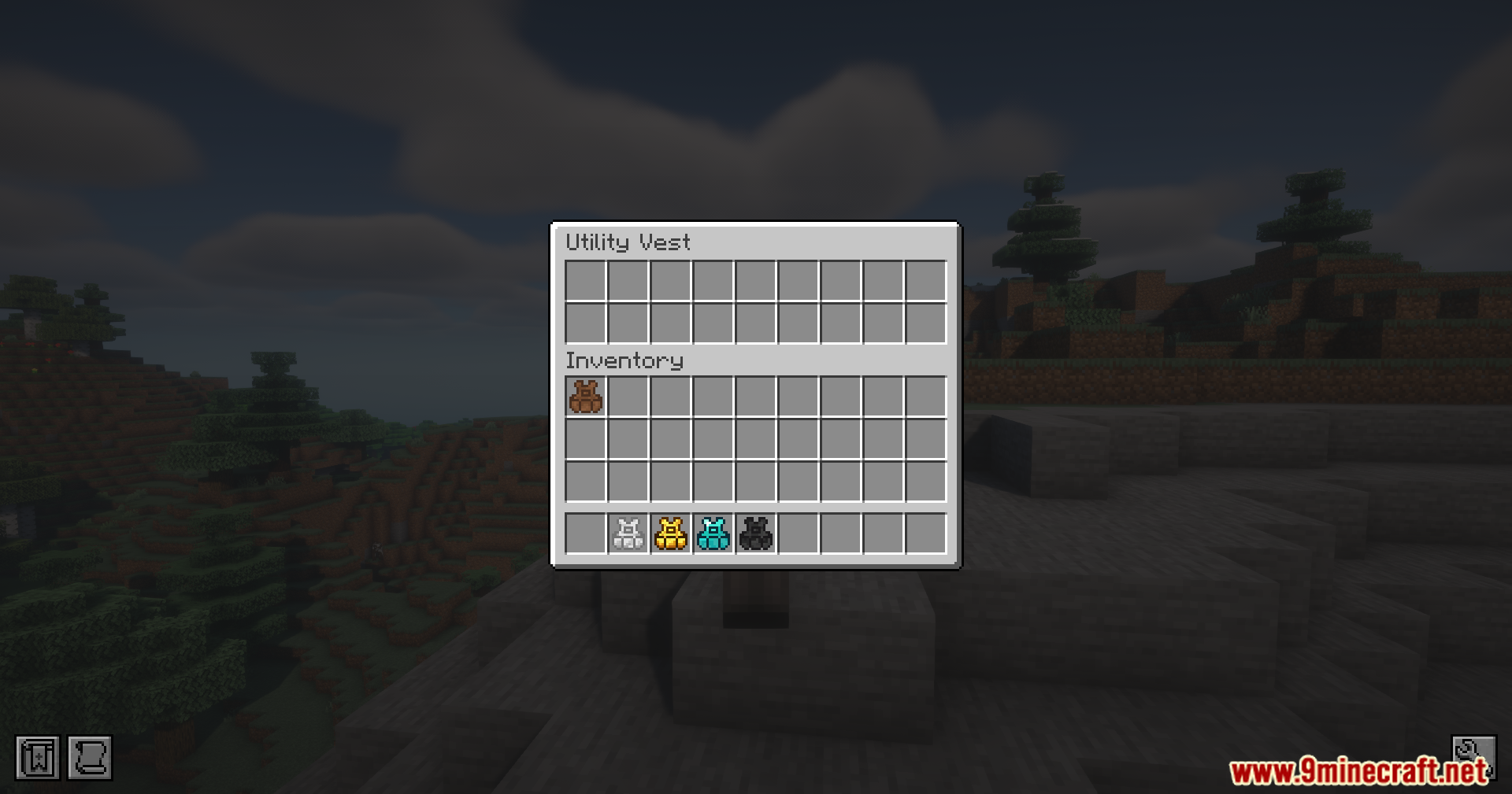 Utility Vest Mod Screenshot 11 A player opens the Utility Vest GUI to manage their saved hotbar setups