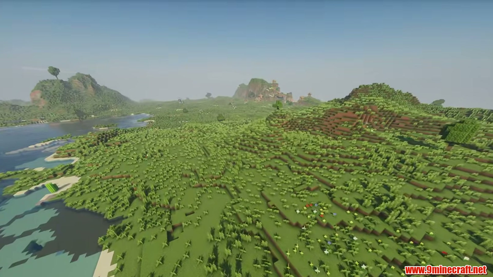 Terrain and landmarks in Minecraft seed 5818875916366019768