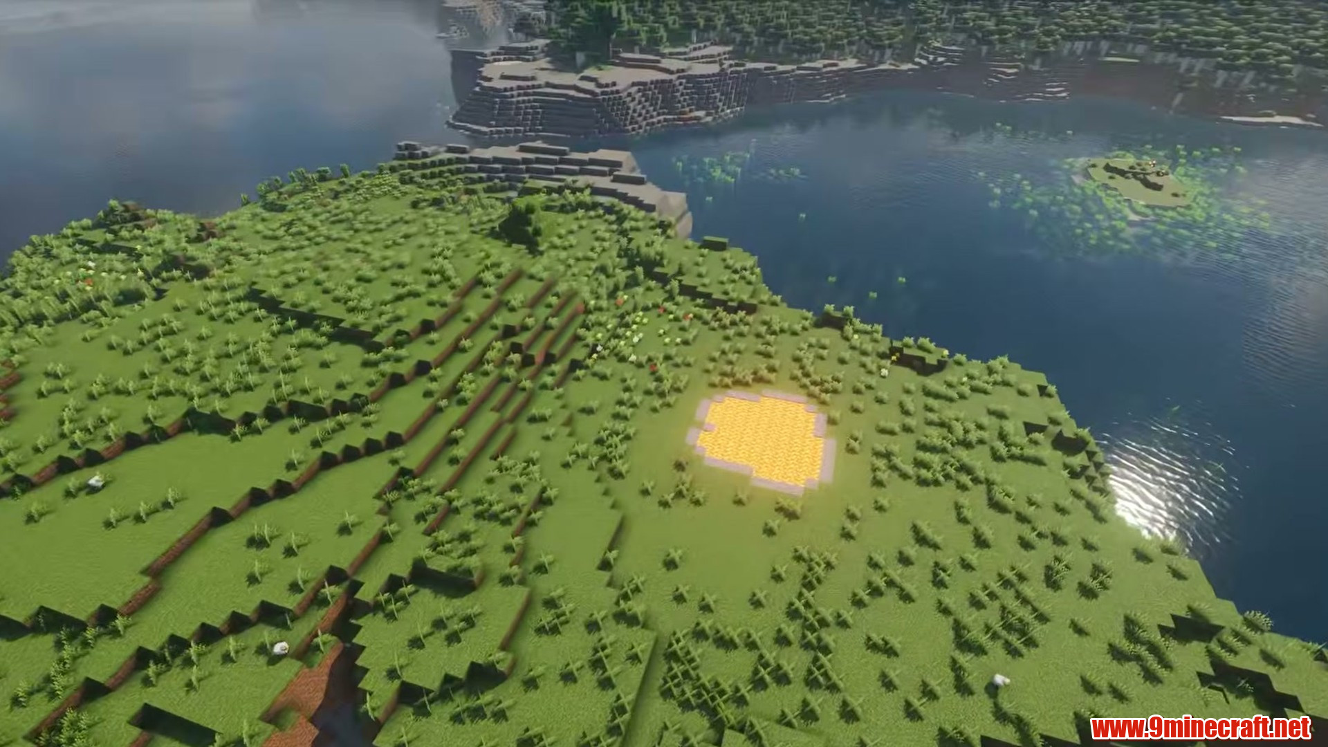 Terrain and landmarks in Minecraft seed -1426885009522048288