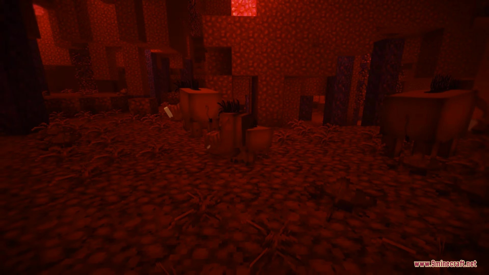 Avalon 32x Resource Pack Screenshot 12 Detailed red Netherrack blocks and plants under moody lighting in the Nether