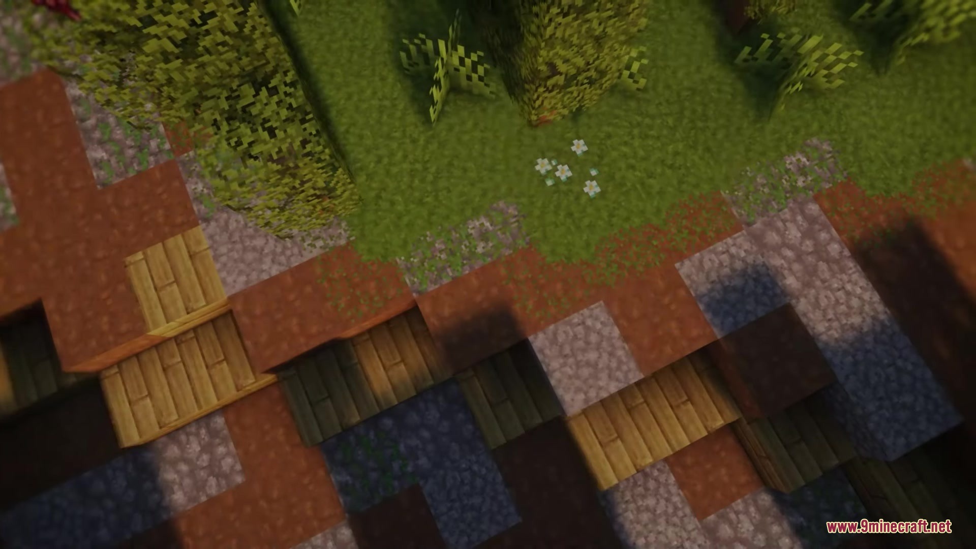 Avalon 32x Resource Pack Screenshot 3 A path made of dirt gravel and wooden planks next to green grass