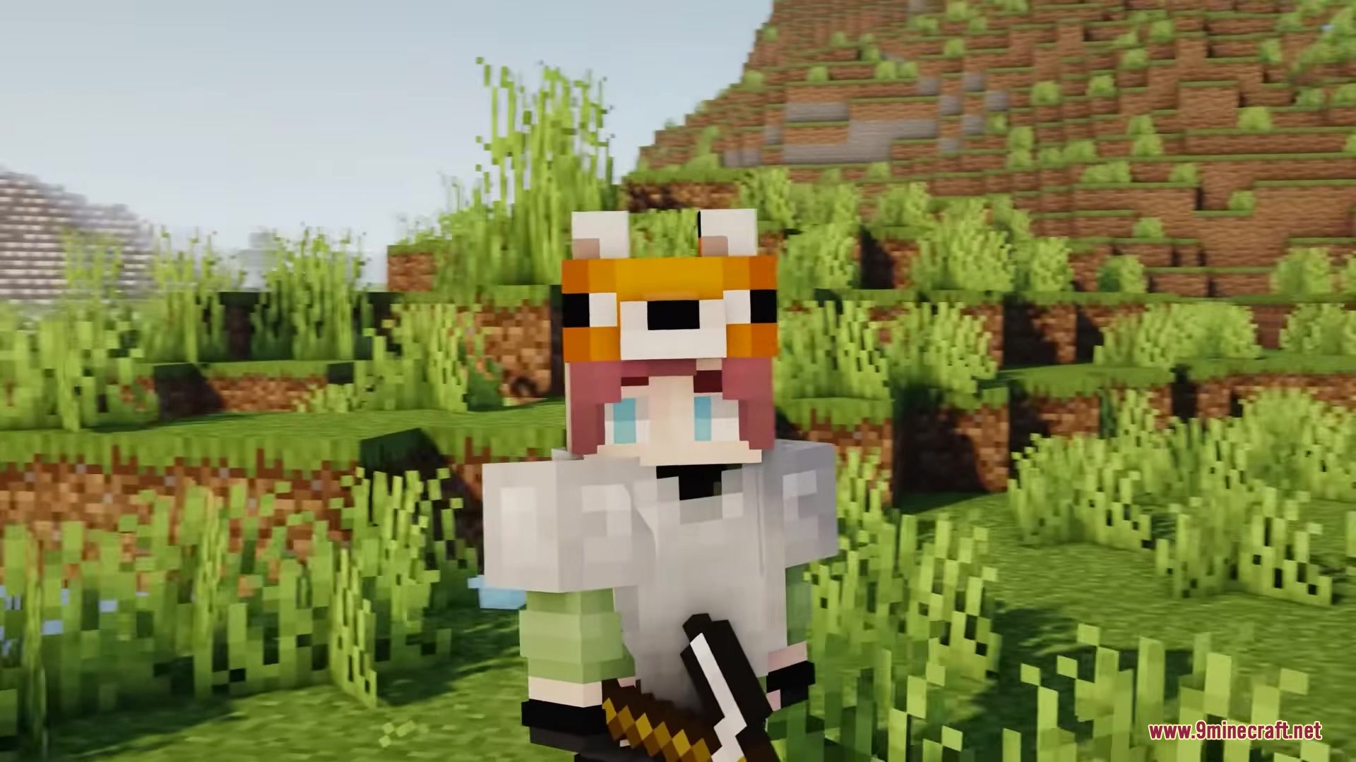 BackFromThePast Mod Screenshot 3 A player character wearing a fox hat and the new Frostbite Armor
