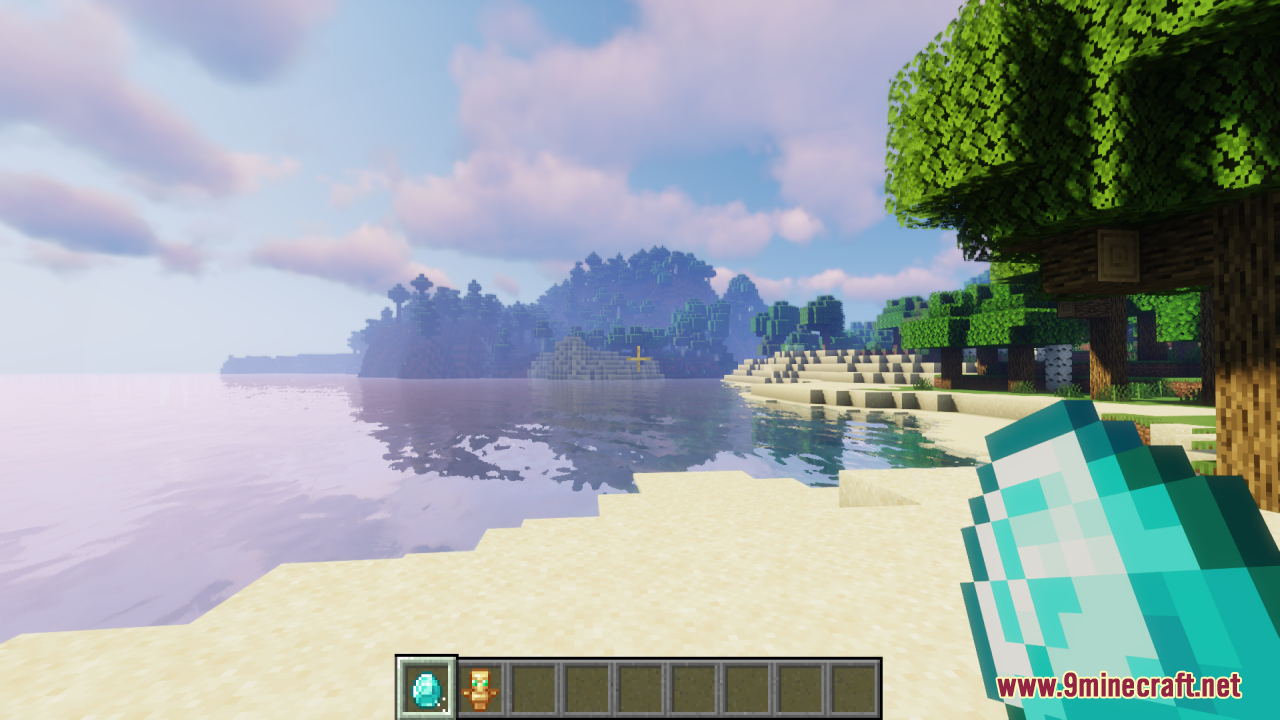 Better Minecraft Vanilla Items and Textures Resource Pack Screenshot 1 Player holding a diamond item on a beach with a totem of undying