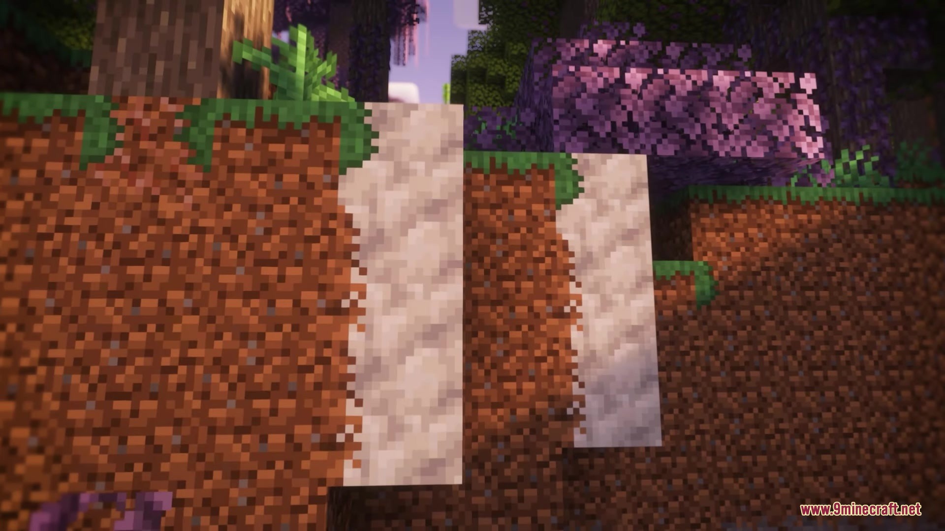 Better Vanilla Building Overlays Resource Pack Screenshot 2 Close up of dirt and white stone blocks with smooth overlay edges