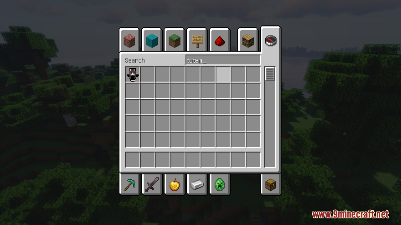 The inventory menu displays a unique character design for the totem of undying