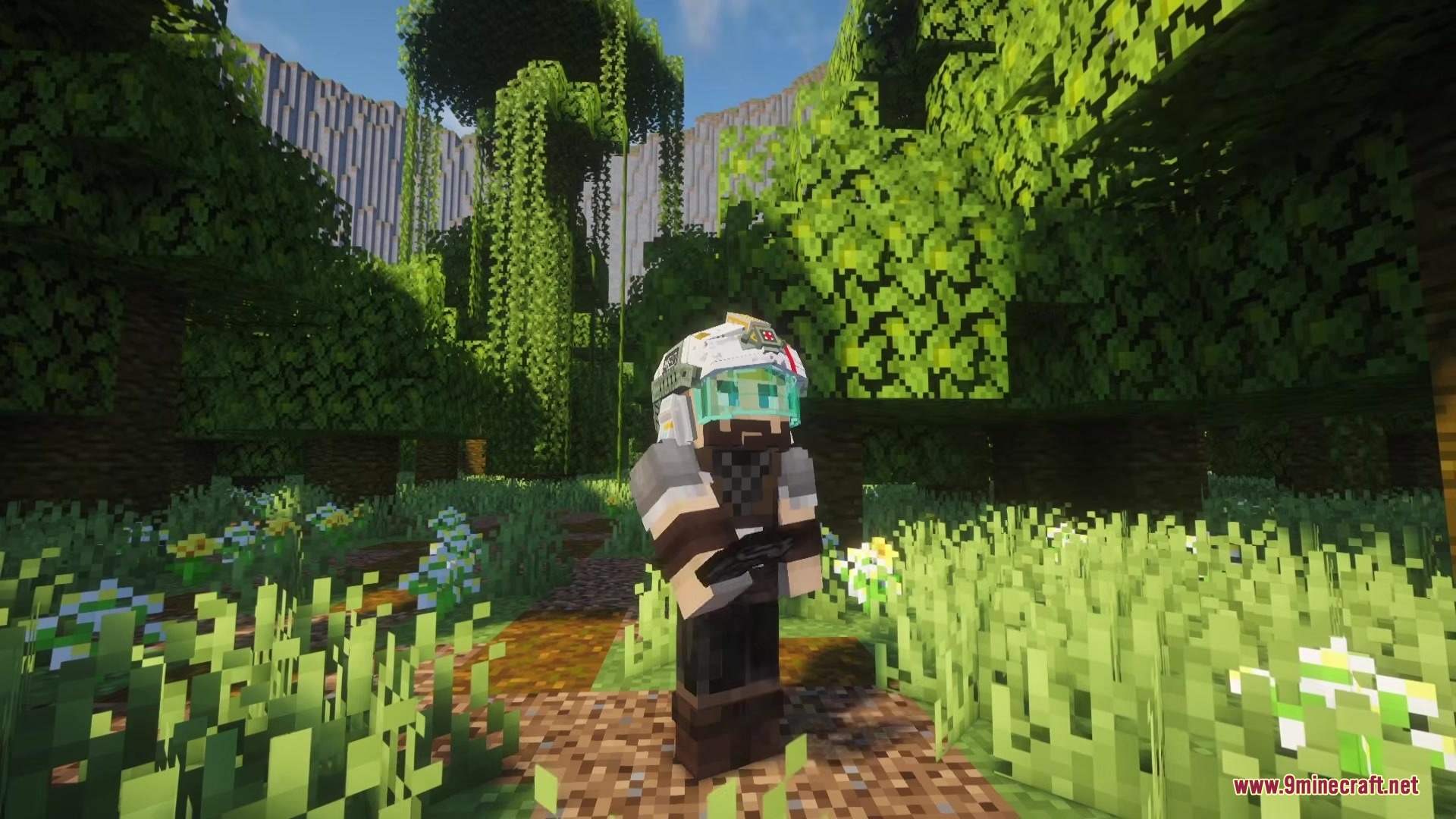 Brimm Armors Tactical Military Armors Mod Screenshot 12 A player wearing Brimm Armors tactical gear standing in a lush green forest