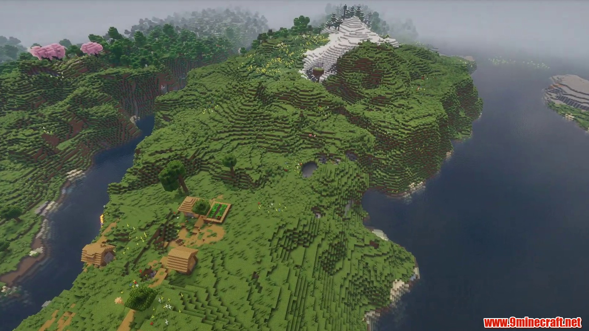 Scenic terrain from Minecraft seed -689003939010097489