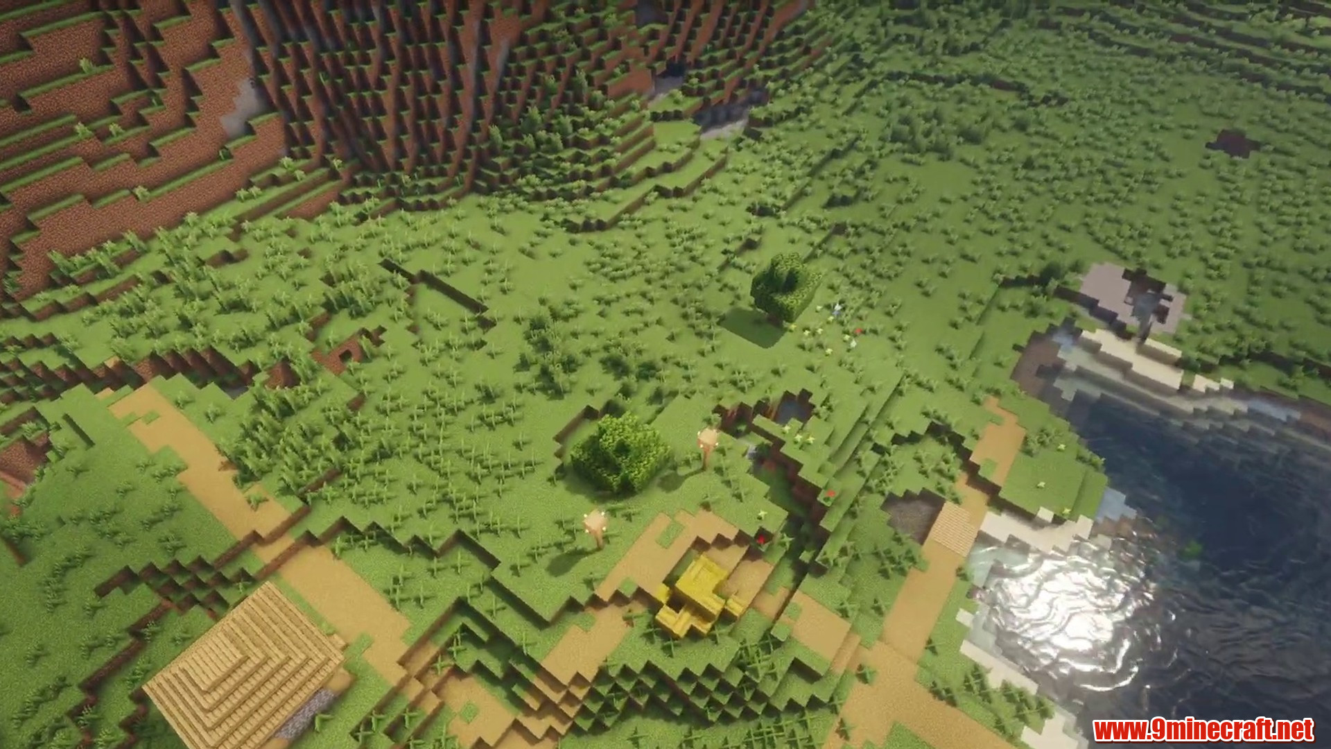 Scenic terrain from Minecraft seed -4889432533623065673