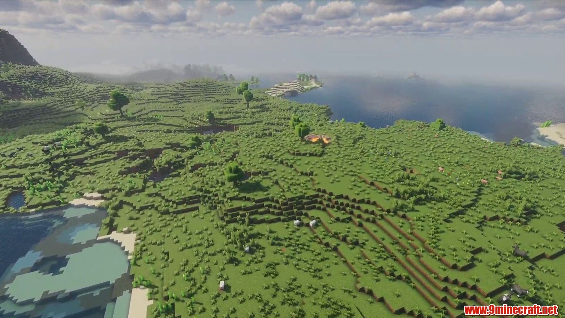 Island Spawn Seed in Minecraft seed 3729495688328853384
