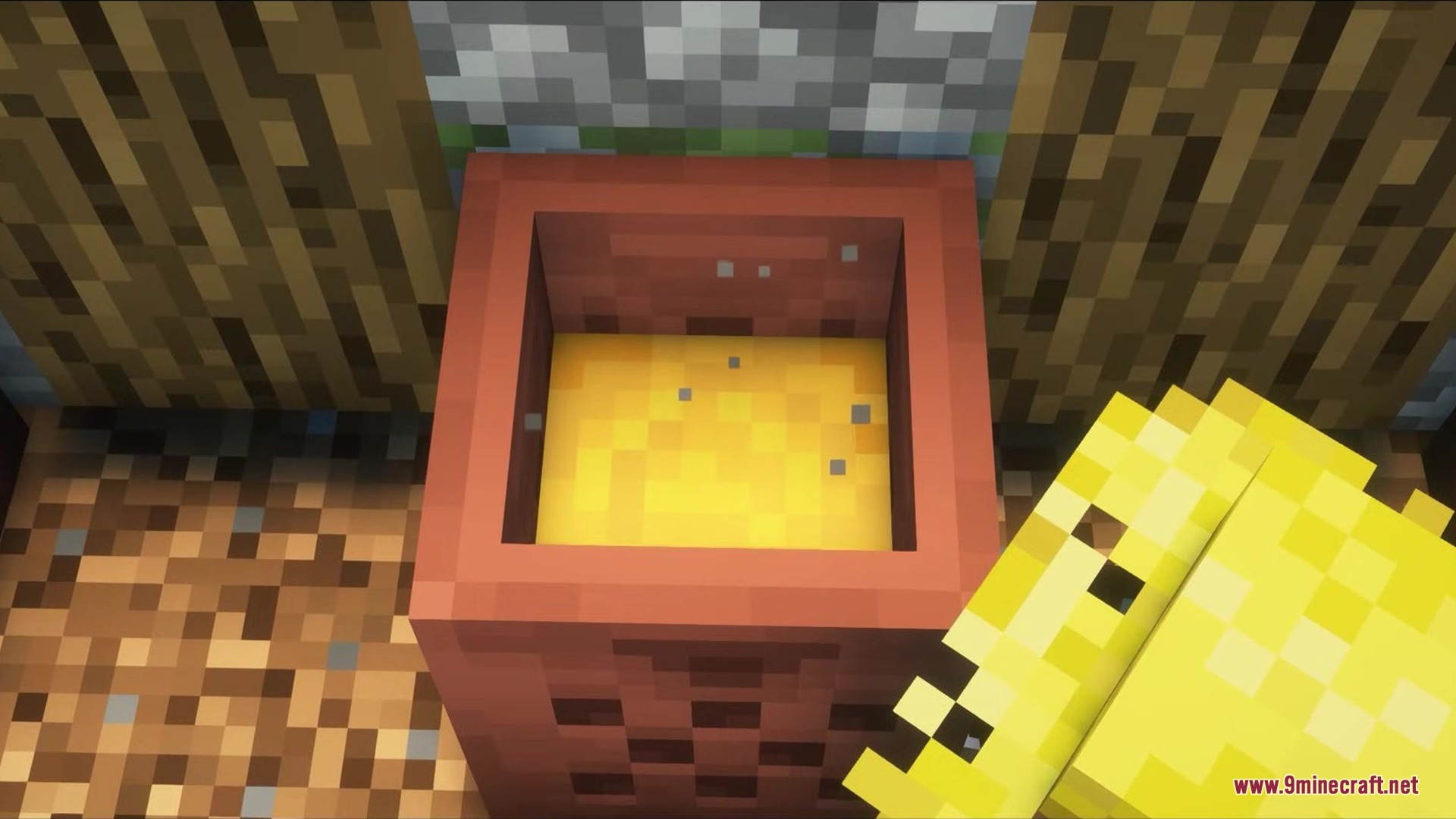 Cheesus Mod Screenshot 4 Top down view of a cheese strainer block filled with yellow cheese