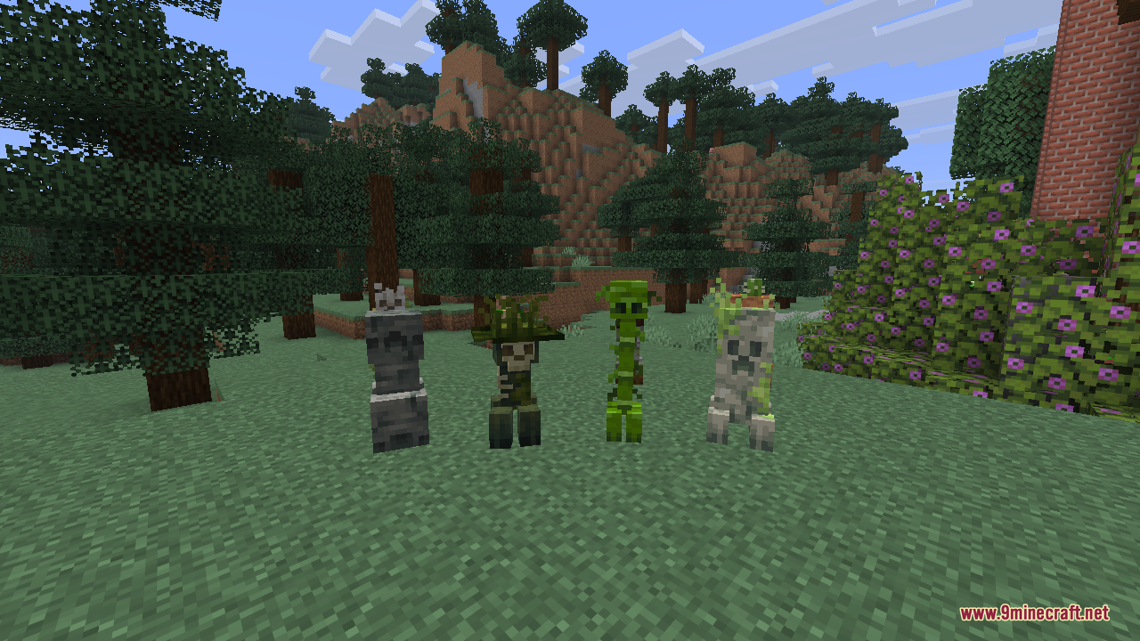 Four more creeper variants lined up on the grass, including a grey stone creeper, a dark swamp creeper wearing a vine hat, a bright green creeper, and a mossy grey creeper
