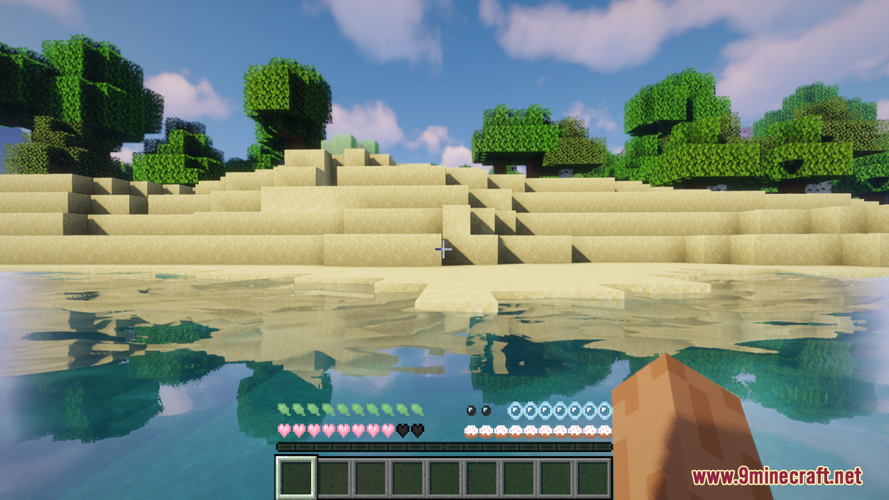 Minecraft player standing in water with the Cute Hotbar Icons Resource Pack