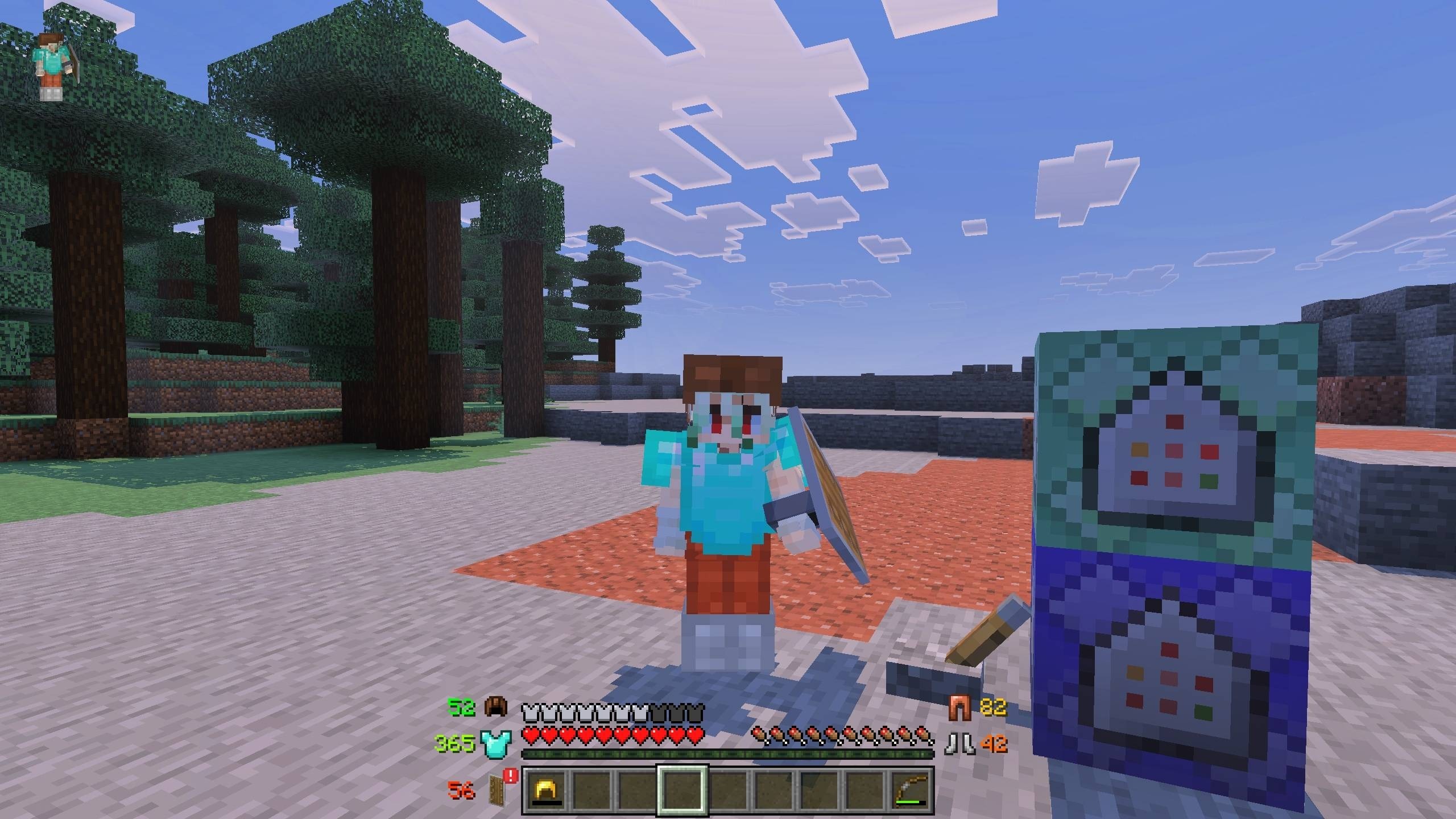 Durability Armor Viewer Addon Screenshot 2 Minecraft HUD showing armor durability and offhand item status with numerical values
