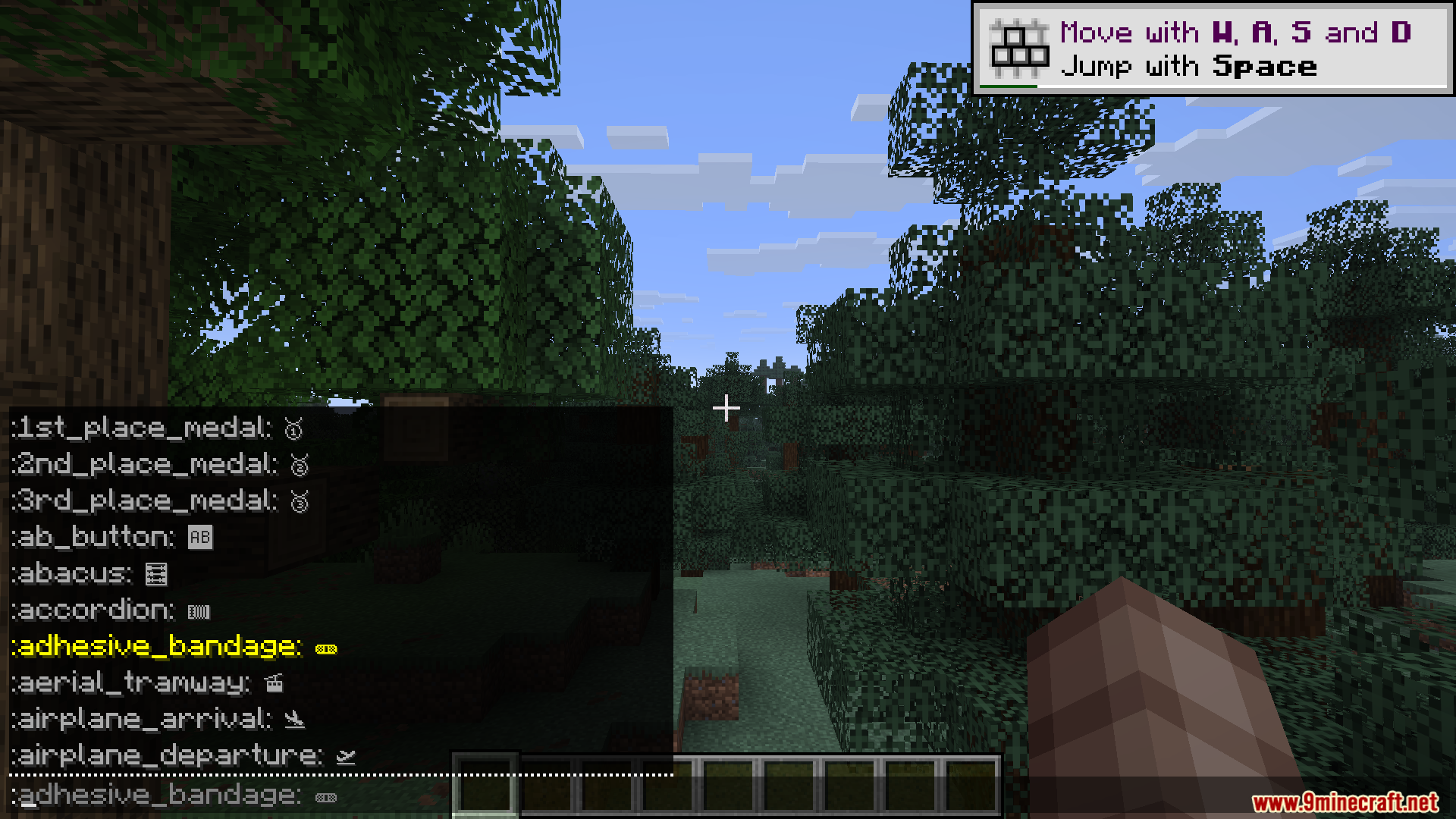 Emojis Mod Screenshot 1 Player browsing a list of available symbols in the chat selection menu