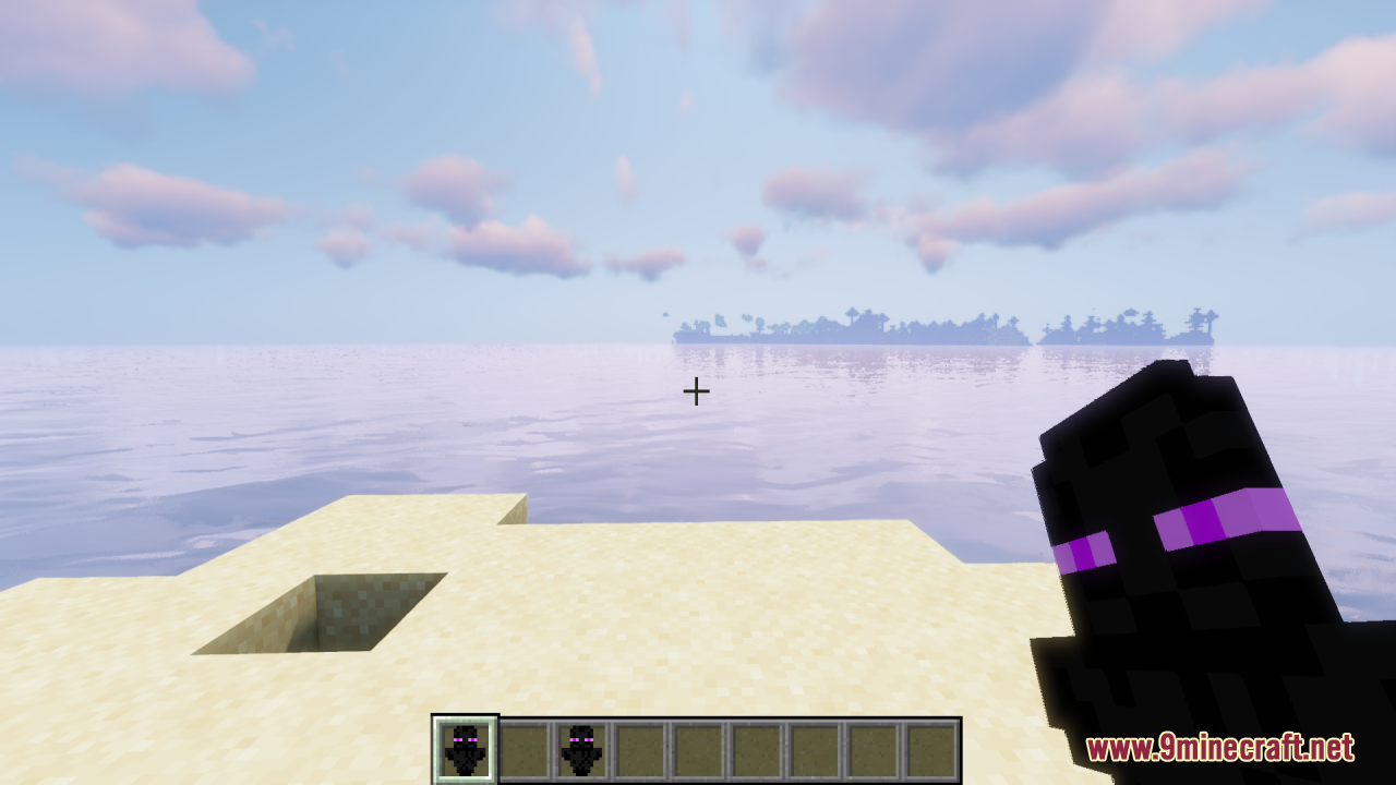 Enderman Totem of Undying Resource Pack Screenshot 9 Player holding the Enderman totem of undying on a sunny beach