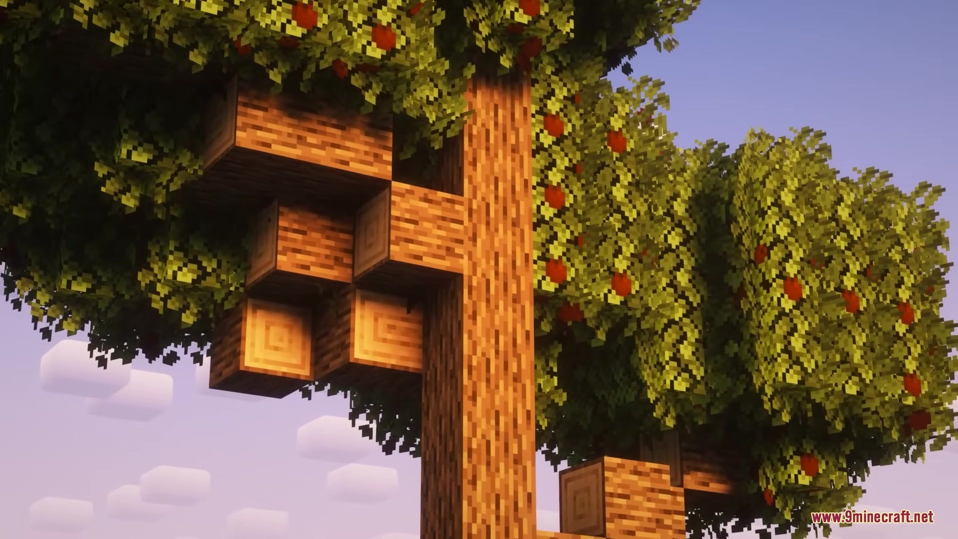 Glamurous View by Off_garo Resource Pack Screenshot 1 Bushy leaves and red apples on a tree from Glamurous View pack