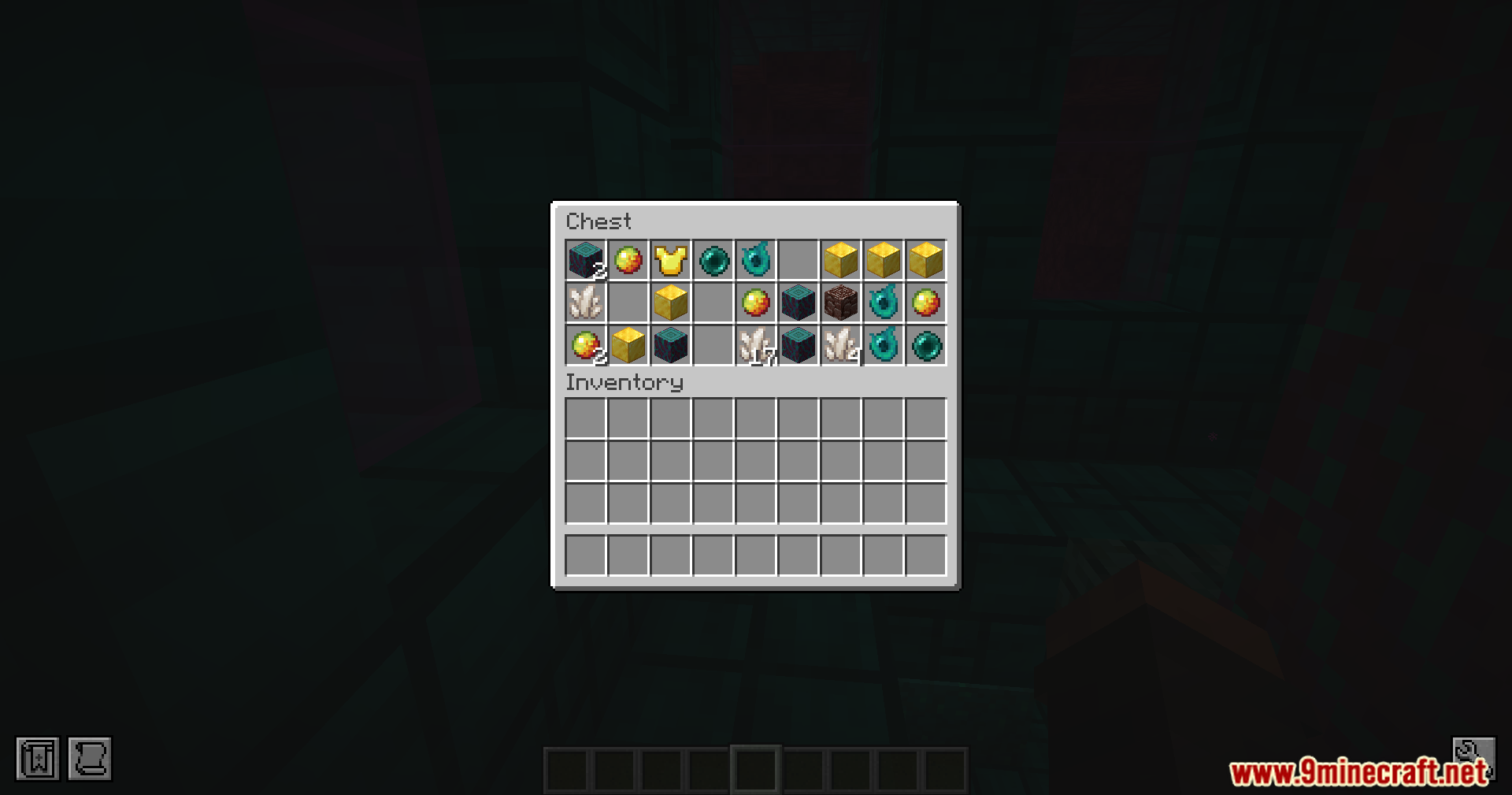 Opening a treasure chest filled with gold blocks and nether items in Minecraft