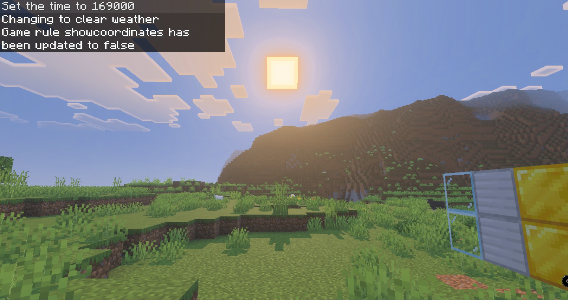 Lucky Skyblock V5 Map Screenshot 5 Sunny landscape in Lucky Skyblock V5 Map with chat command updates