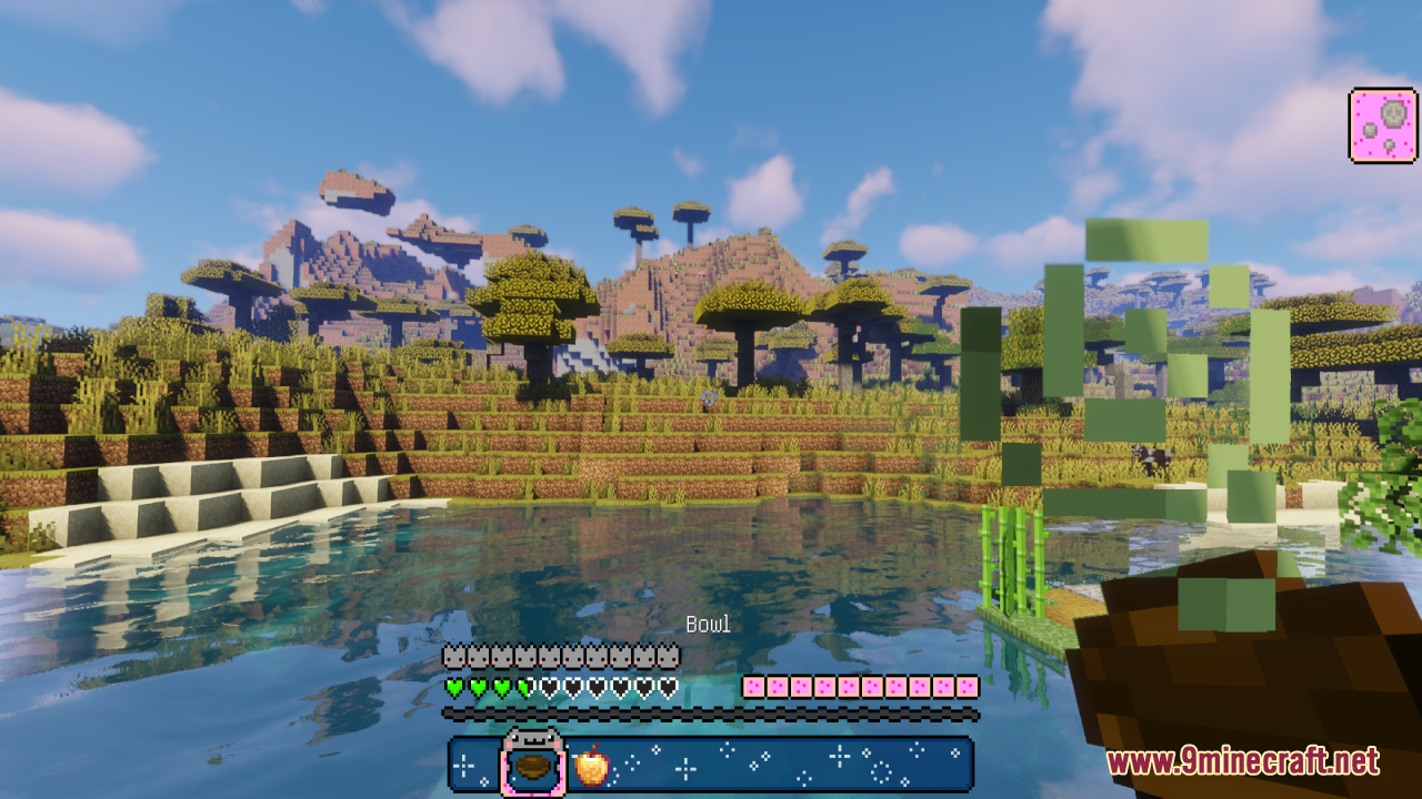 Player holding a bowl with the Luvstar Nyan Cat Hotbar Resource Pack active