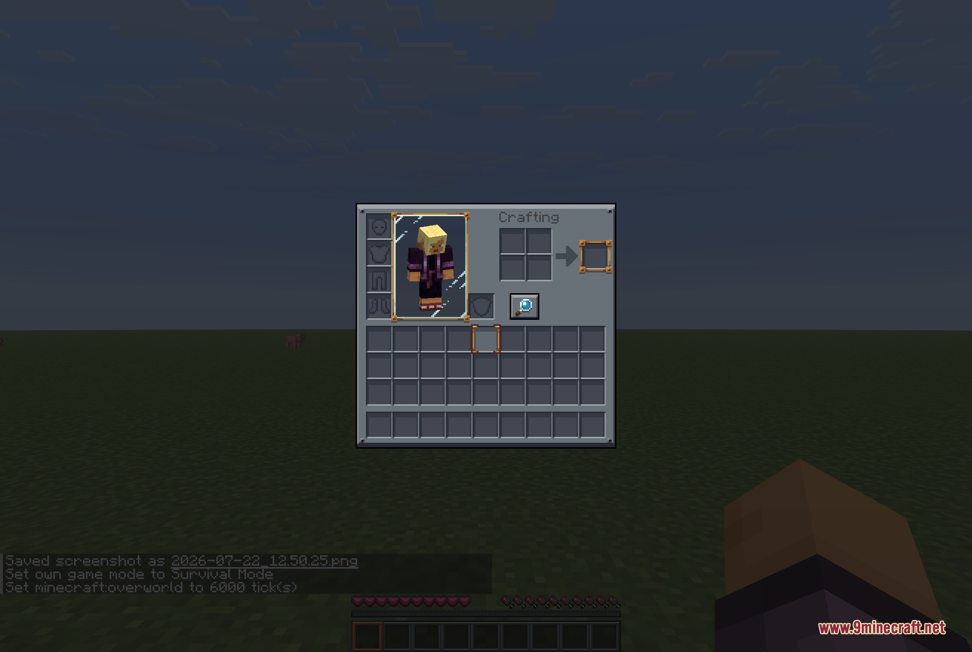 Mandala's GUI Dark Mode 9minecraft Resource Pack Screenshot 3 A player opens their survival inventory showing a custom dark blue gray interface