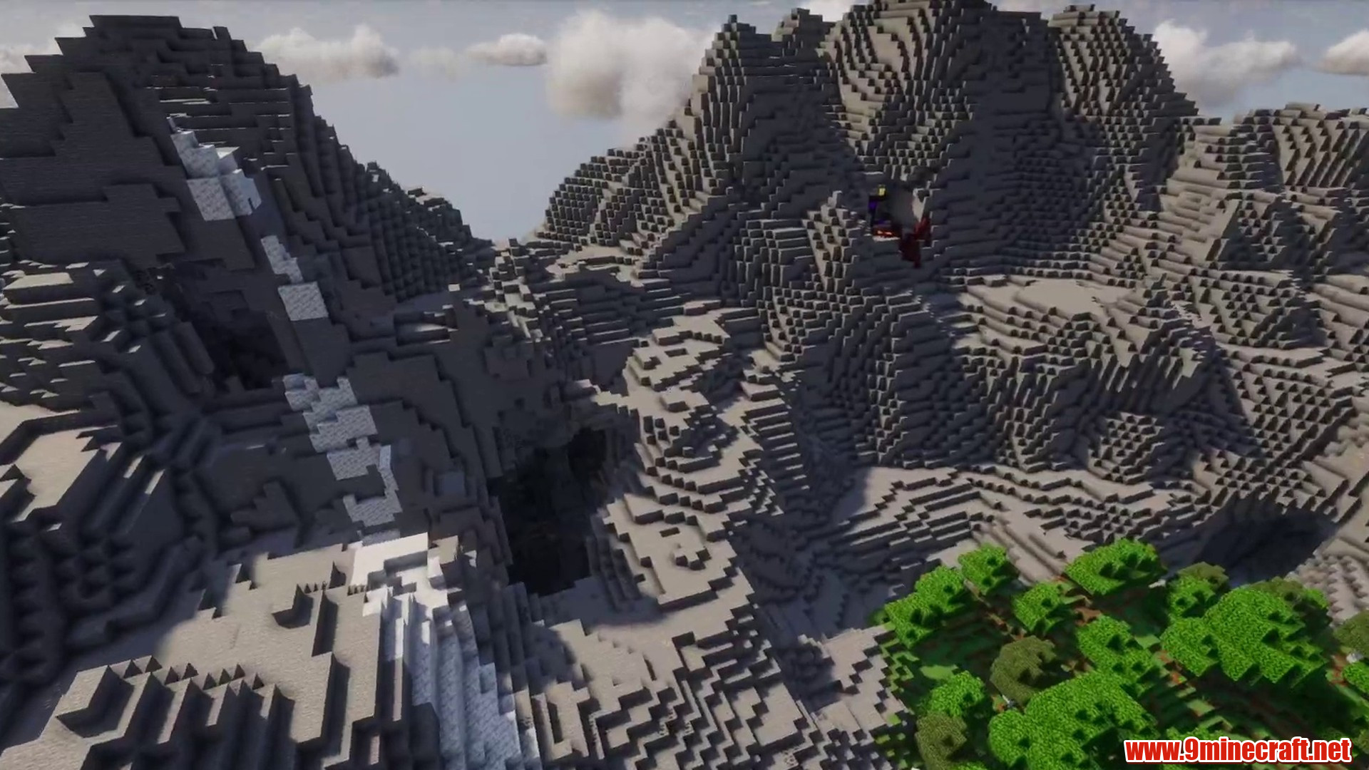 Scenic terrain from Minecraft seed -9208798146773269481