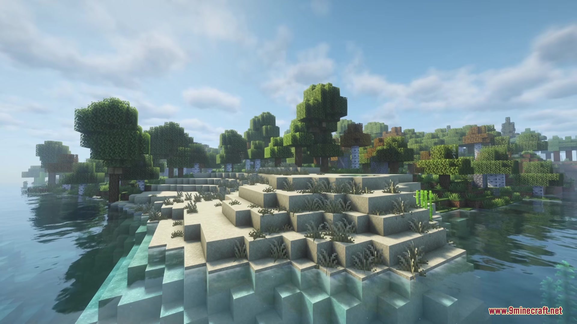 No Mans Land Mod Screenshot 11 A scenic Minecraft coastal biome with clear water and dense green trees