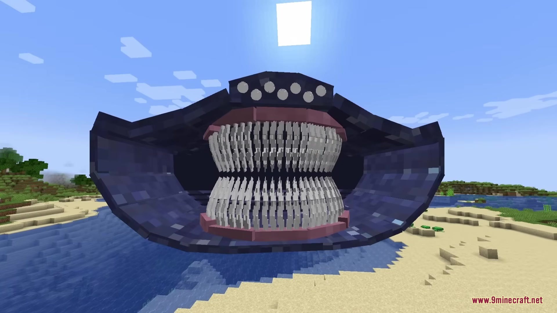 Sea Myths Legendary Ocean Monsters & Bosses Creatures Mod Screenshot 4 Close up view of the Sea Eater mouth with many sharp teeth