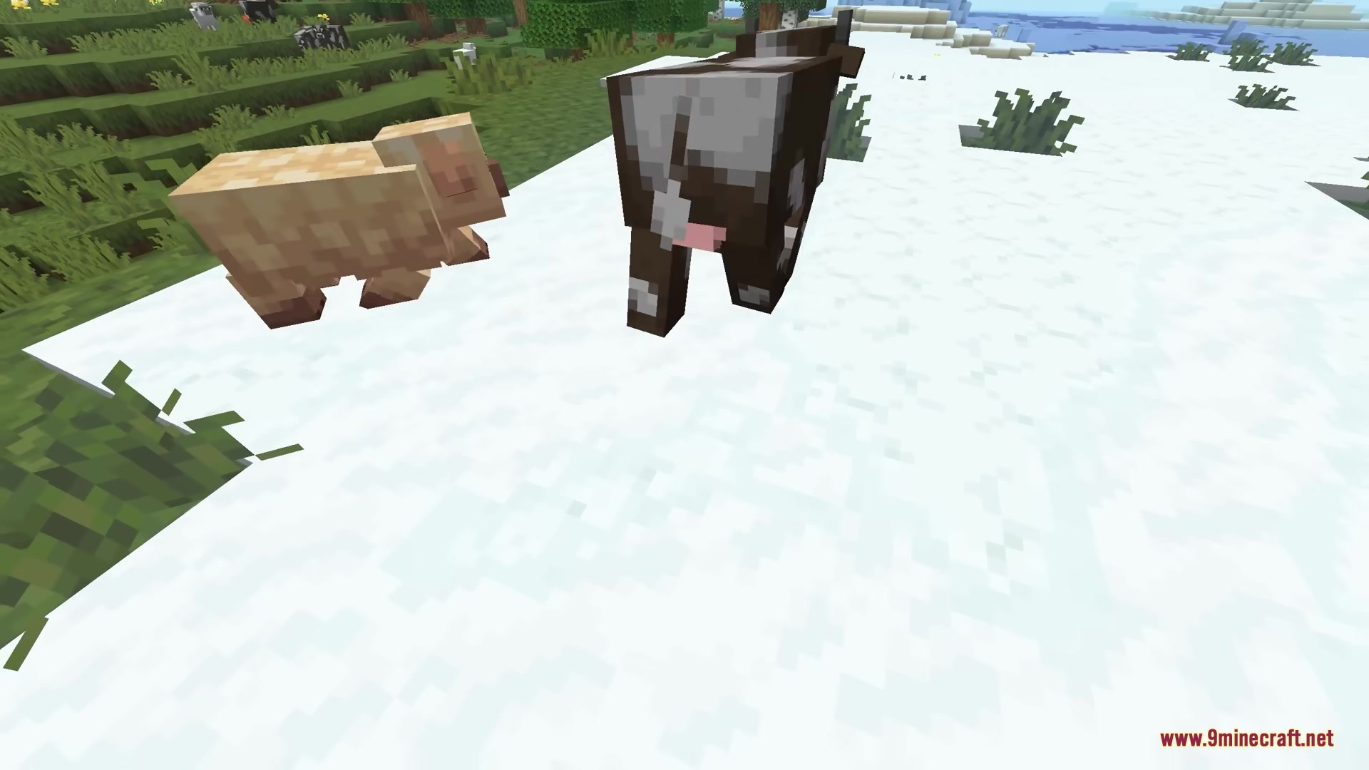 Soft Imprints Mod Screenshot 8 Cow and pig leave footprints while walking across the snow