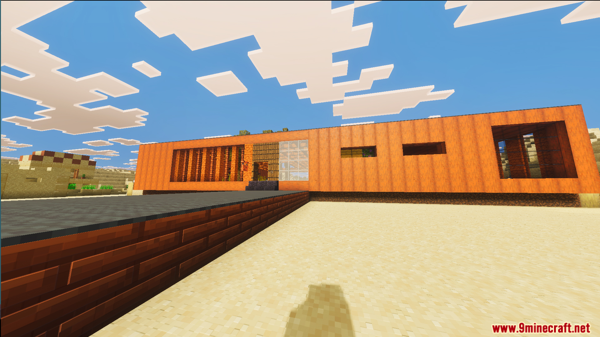 Survival Modern Flat House 39 Map Screenshot 4 Front view of a long modern orange house located in a desert biome