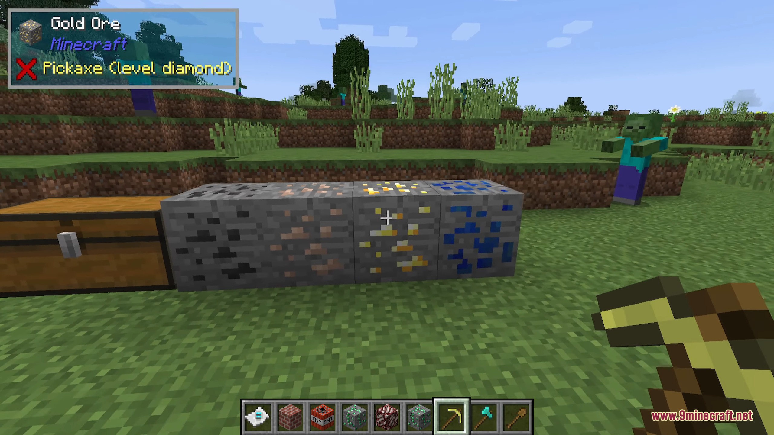 The One Probe 9minecraft Mod Screenshot 2 HUD overlay showing the required tool level to mine gold ore blocks
