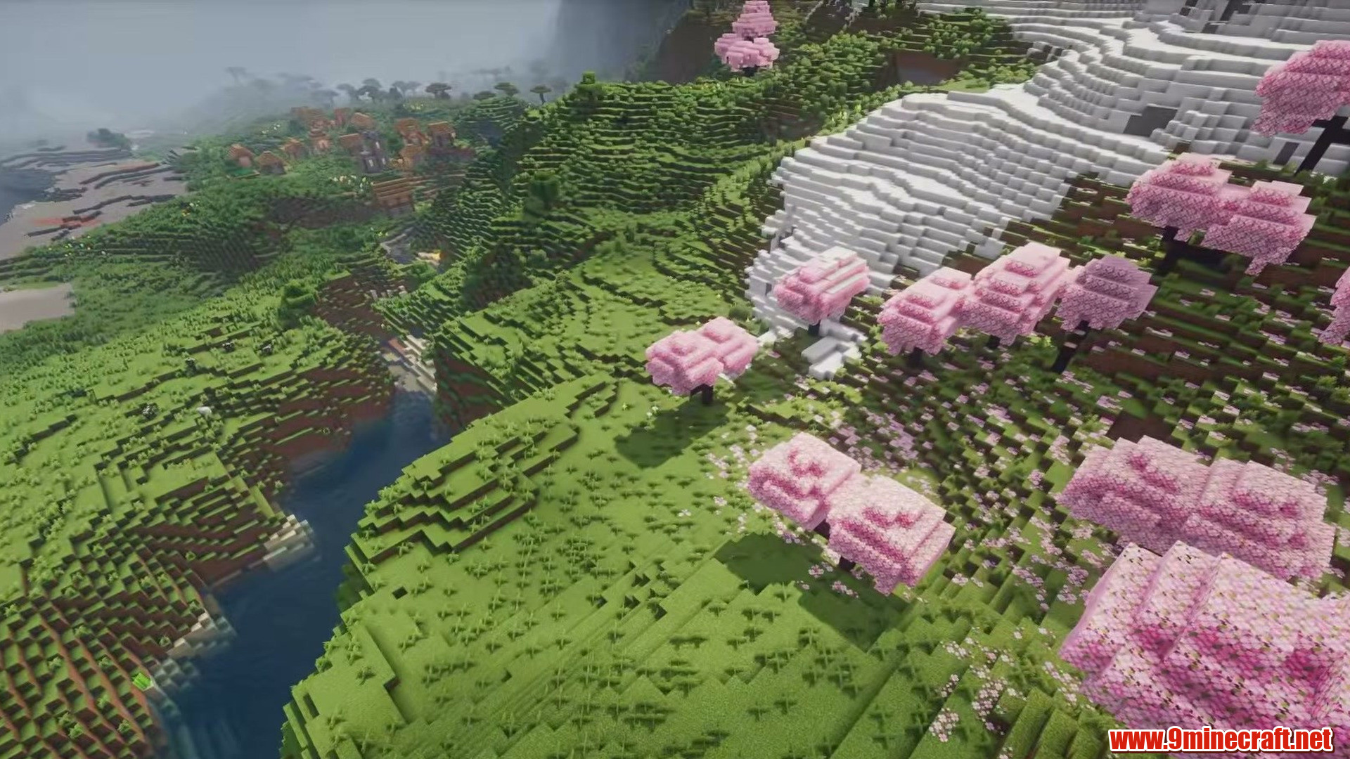 Riverside flat for building in Minecraft seed 4252674695488376064