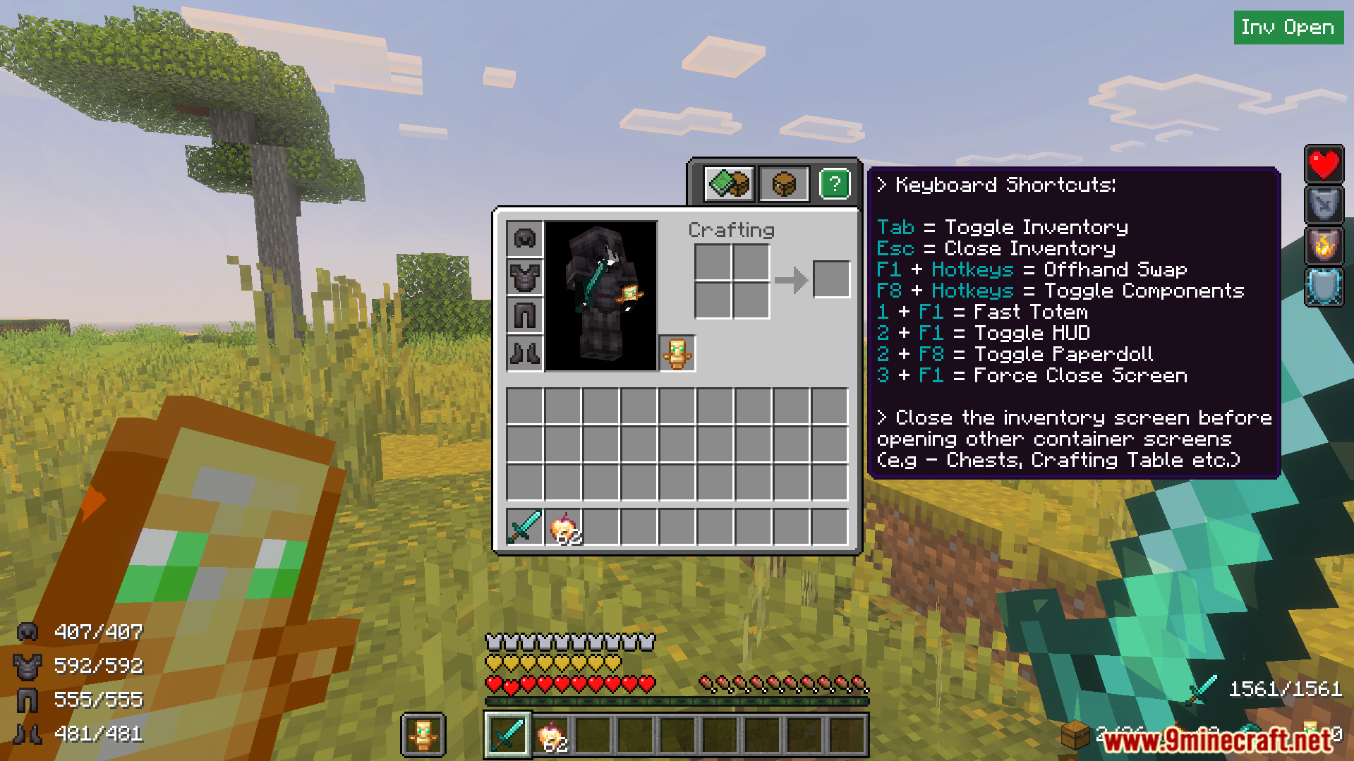 Utility HUD Texture Pack displaying keyboard shortcuts and armor durability on screen