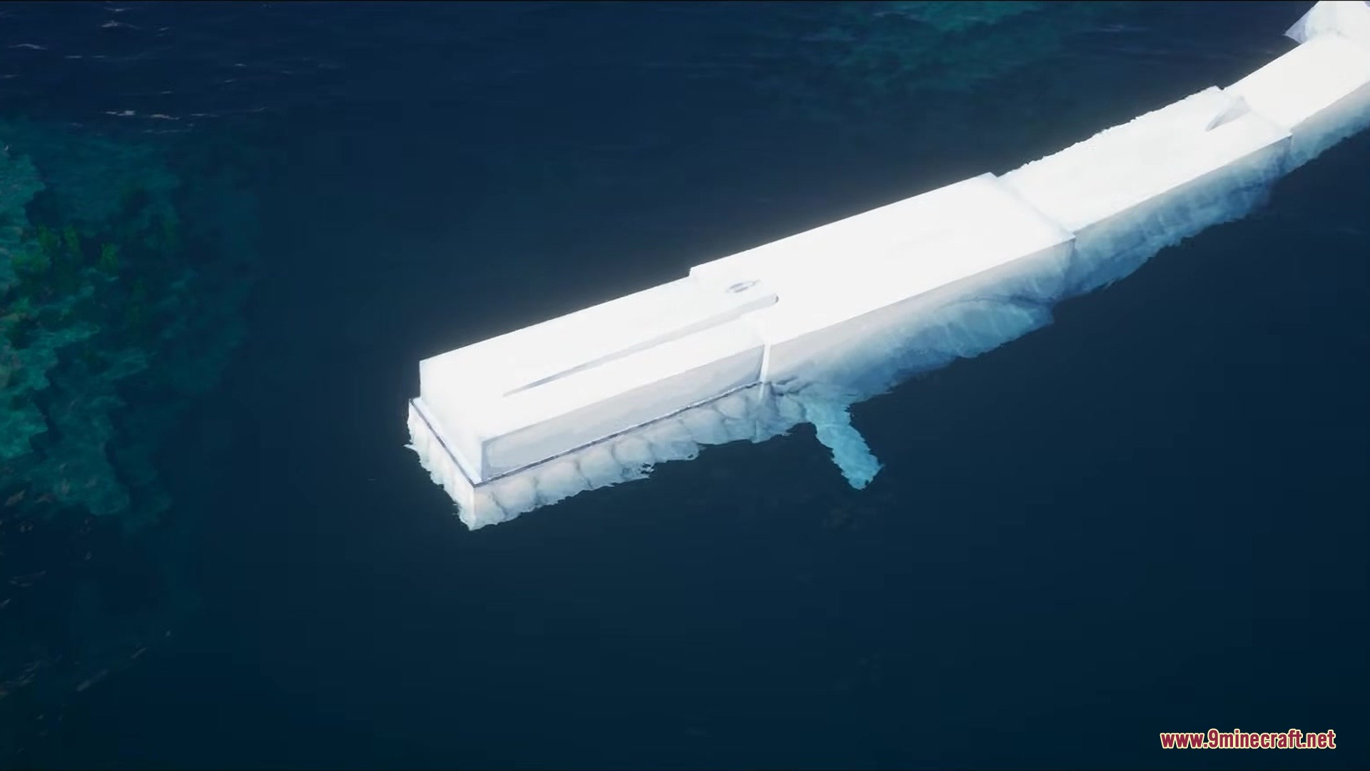 Wonderoussea Mod Screenshot 6 A massive white whale swimming at the surface of the deep ocean