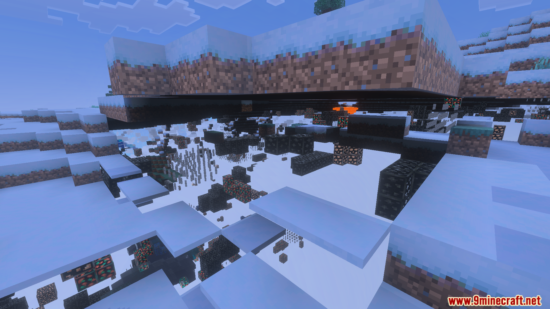 XRay Ultimate Outlined Ores Texture Pack Screenshot 8 XRay Ultimate Outlined Ores Texture Pack highlights valuable ores with bright outlines