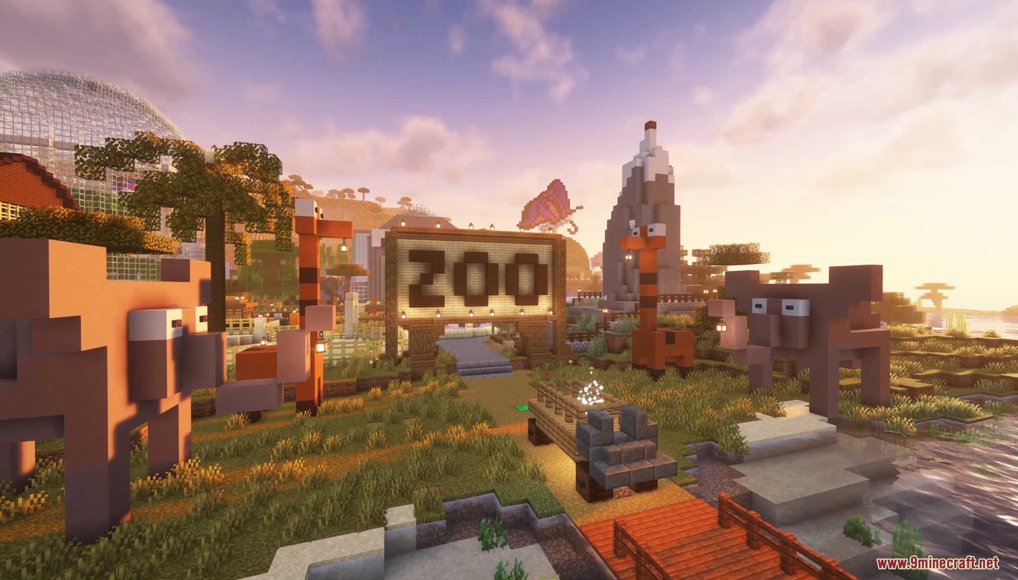 Entrance to the Zoo Zoo Hunt map with blocky animal statues