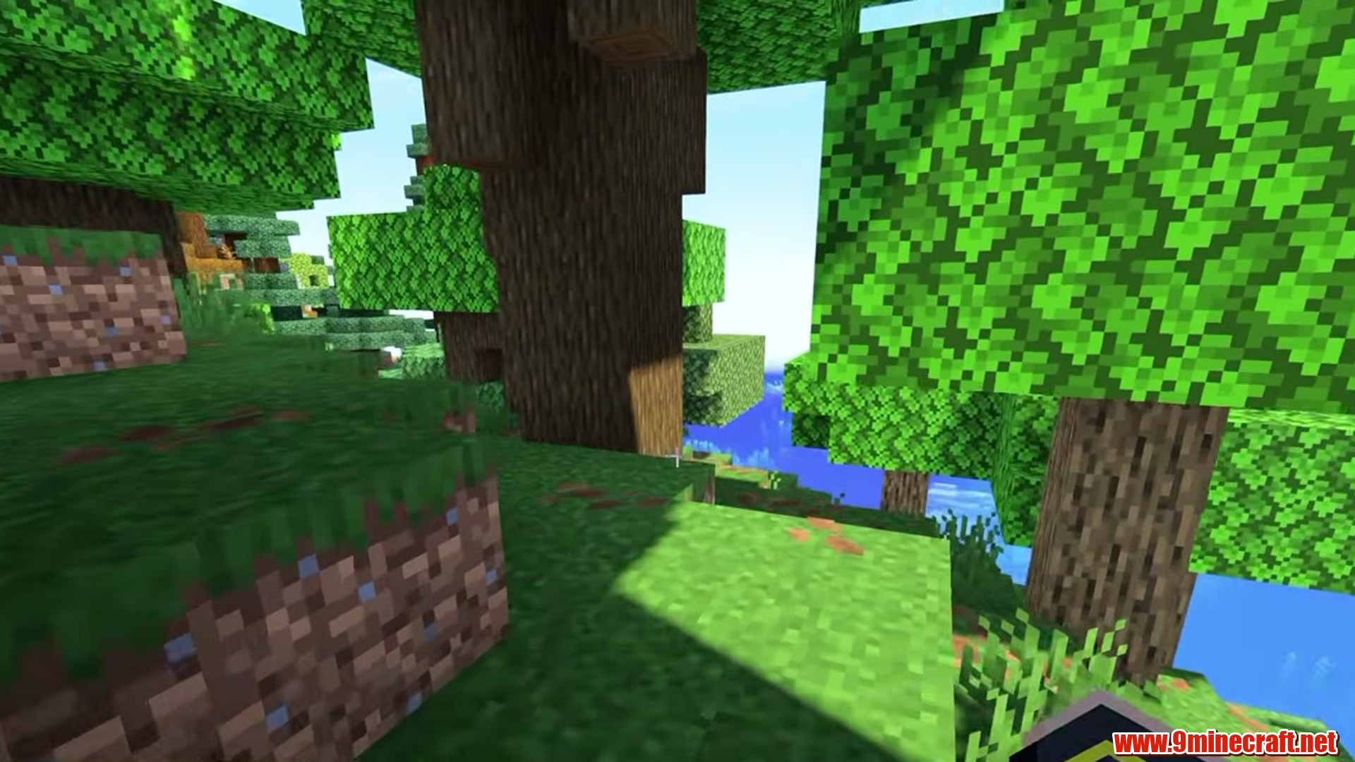 Lush Cliff Island - Minecraft seed -2402107451248714858
