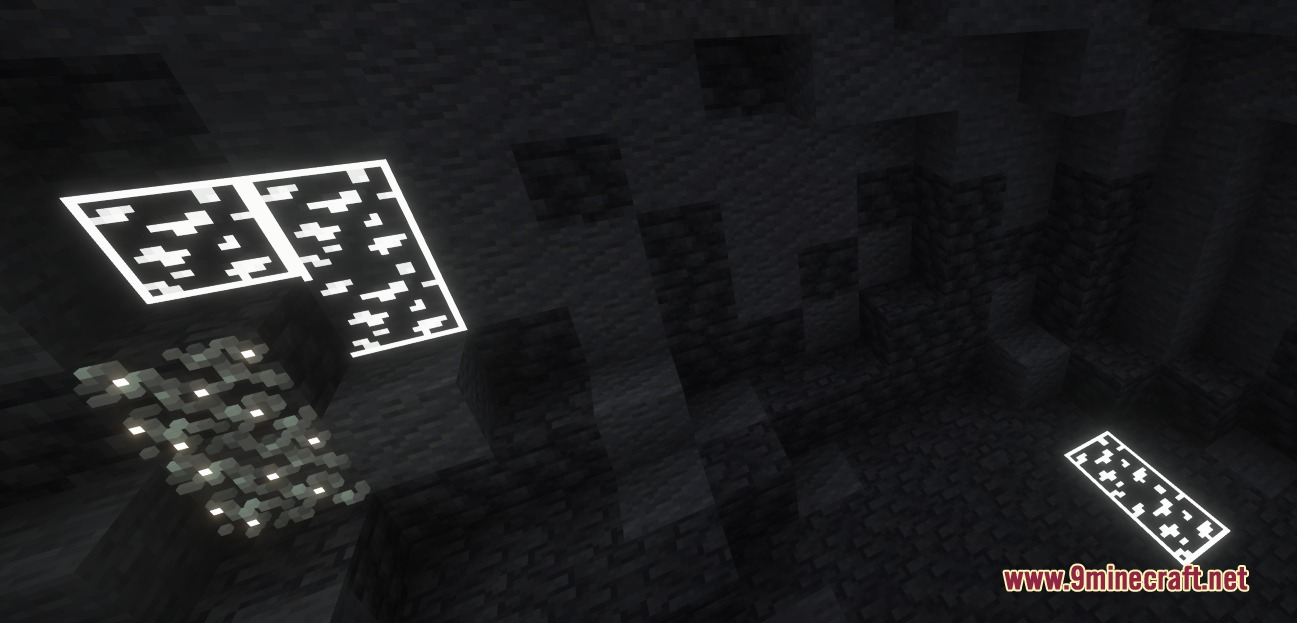 Accurate Iron Ore CTM Resource Pack Screenshot 4 Glowing iron ore blocks with connected textures inside a dark underground cave